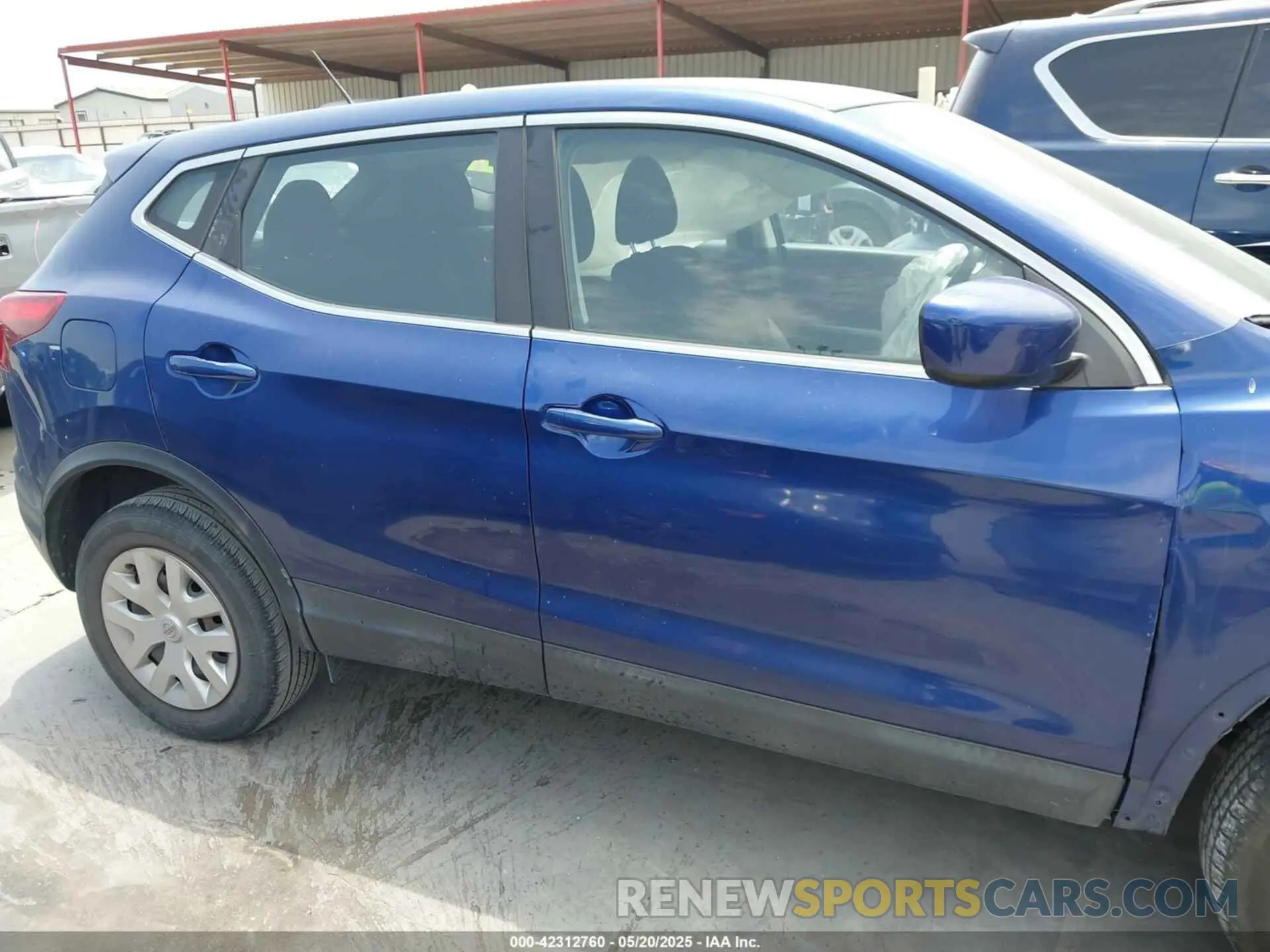 14 Photograph of a damaged car JN1BJ1CP7KW236524 NISSAN ROGUE SPORT 2019