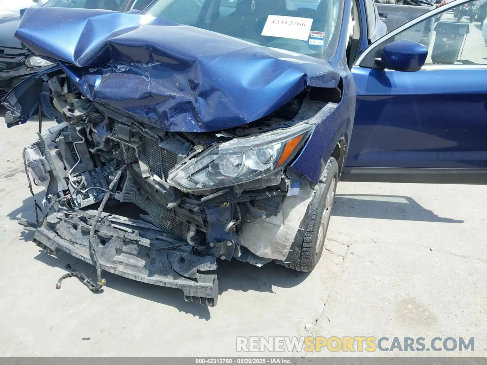 6 Photograph of a damaged car JN1BJ1CP7KW236524 NISSAN ROGUE SPORT 2019