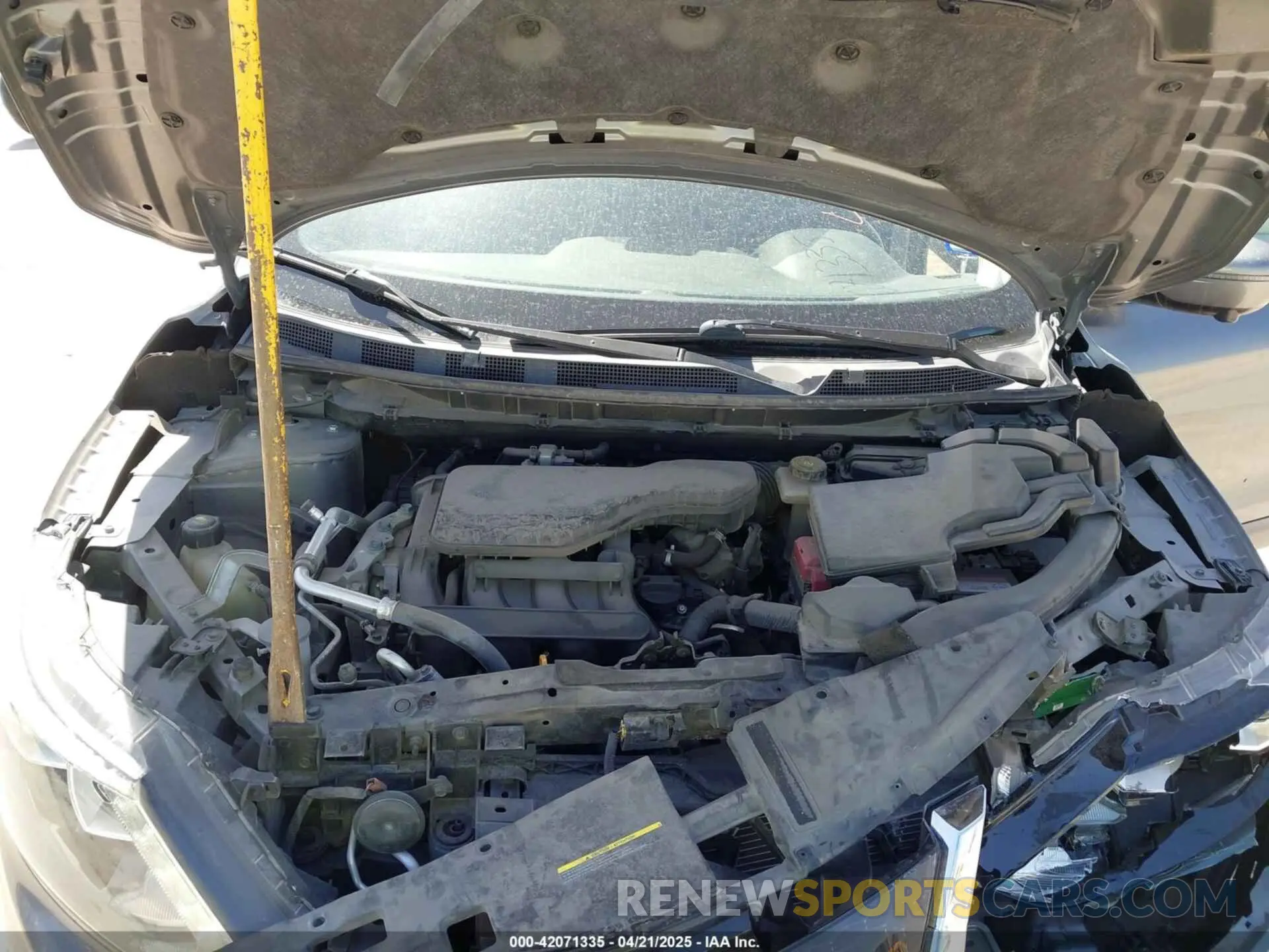 10 Photograph of a damaged car JN1BJ1CP7KW526147 NISSAN ROGUE SPORT 2019
