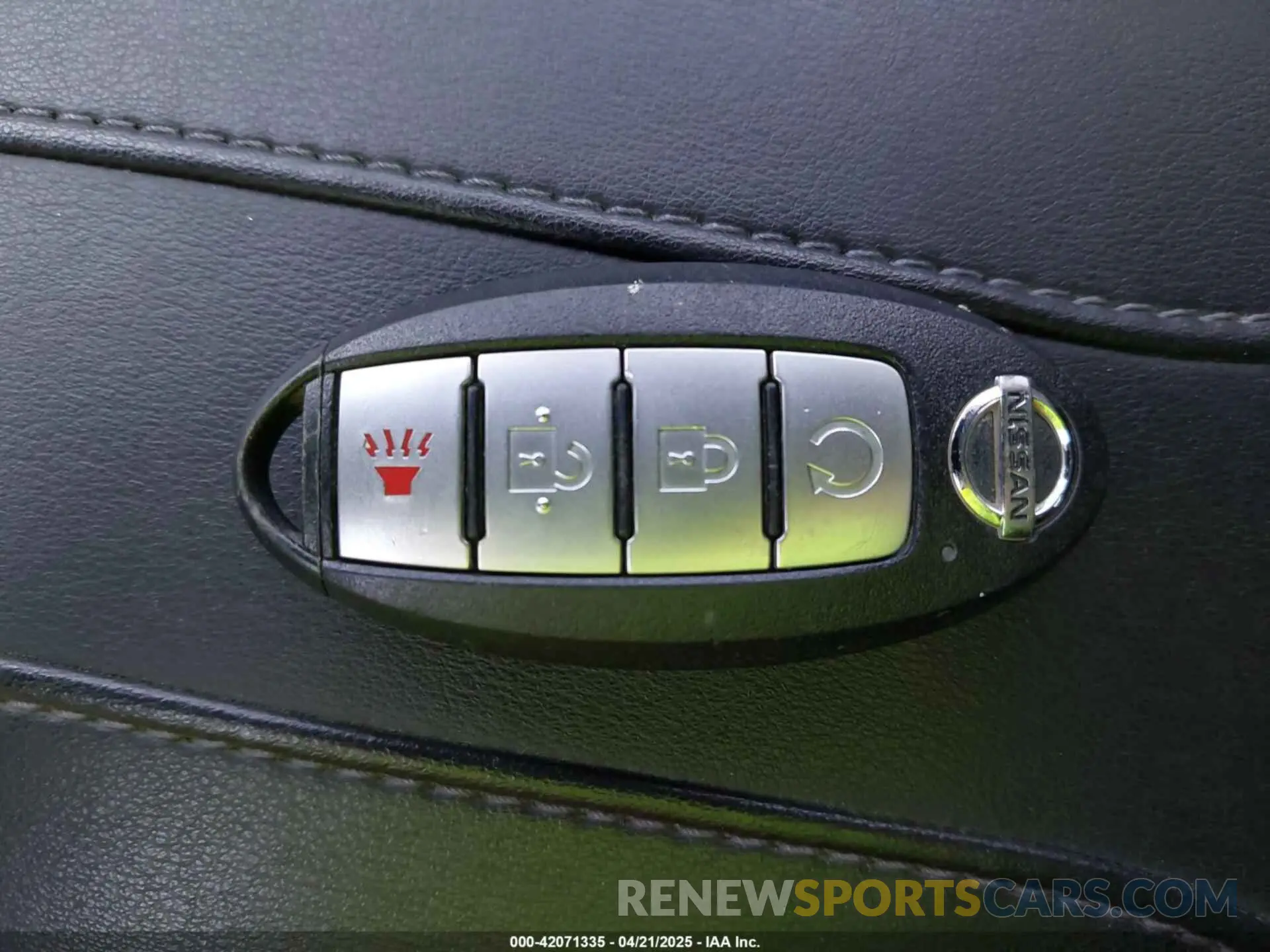 11 Photograph of a damaged car JN1BJ1CP7KW526147 NISSAN ROGUE SPORT 2019