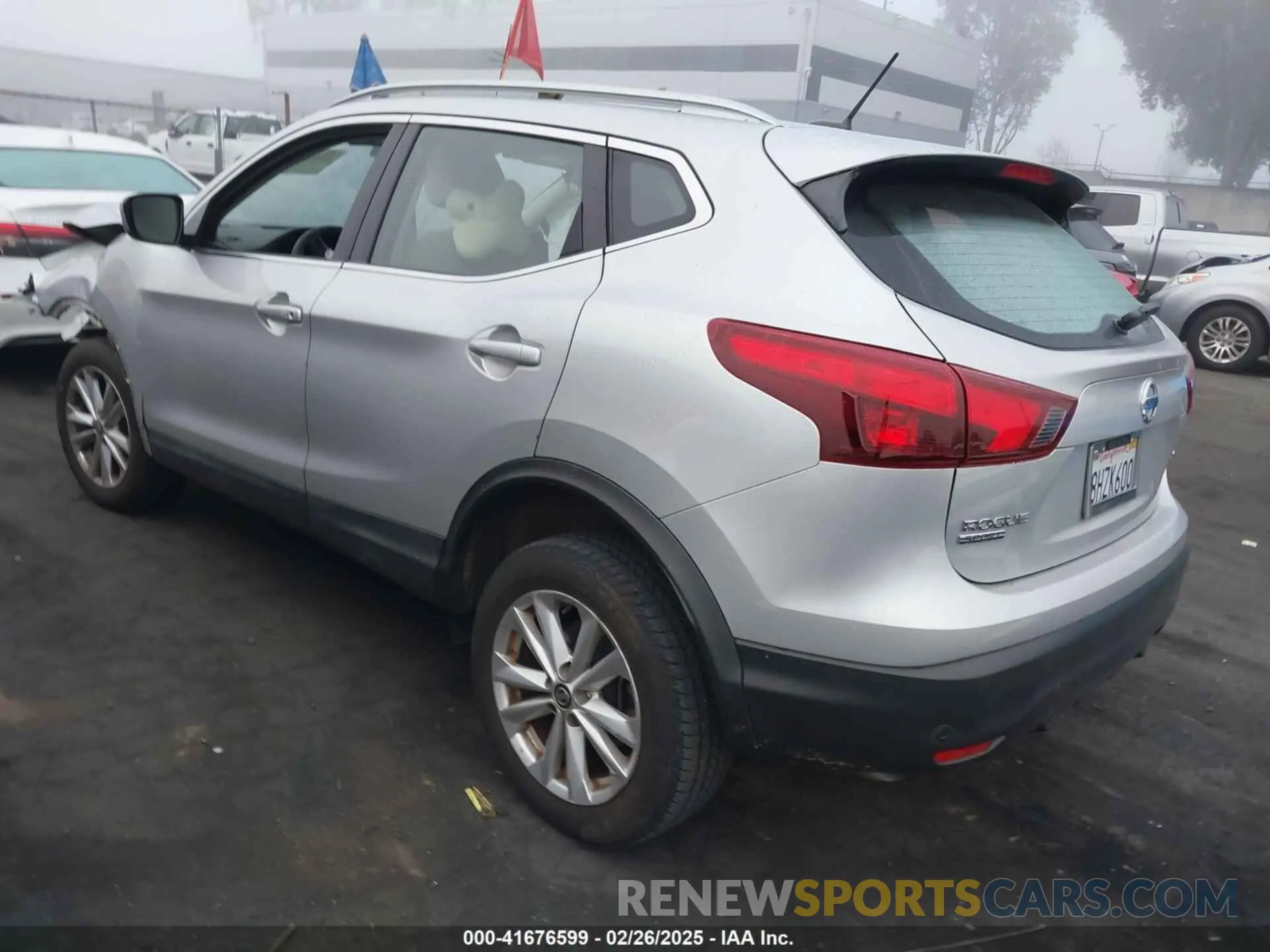 3 Photograph of a damaged car JN1BJ1CP8KW215701 NISSAN ROGUE SPORT 2019