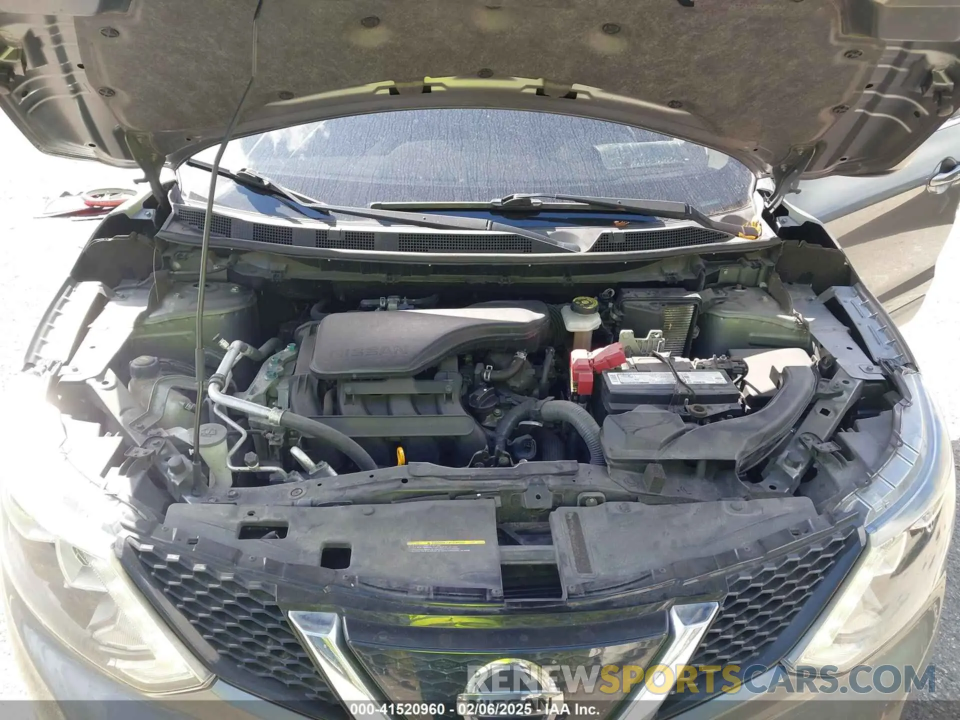 10 Photograph of a damaged car JN1BJ1CP8KW217691 NISSAN ROGUE SPORT 2019
