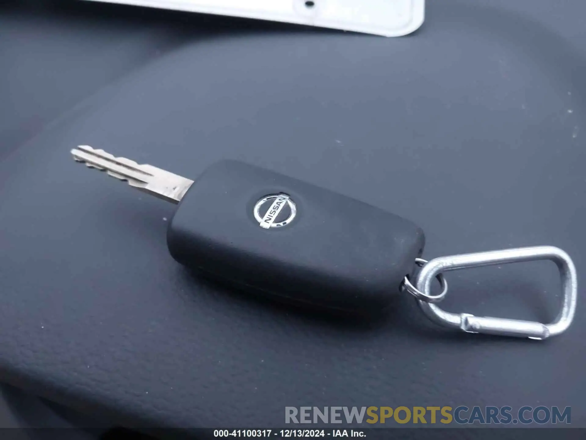 11 Photograph of a damaged car JN1BJ1CP8KW221711 NISSAN ROGUE SPORT 2019