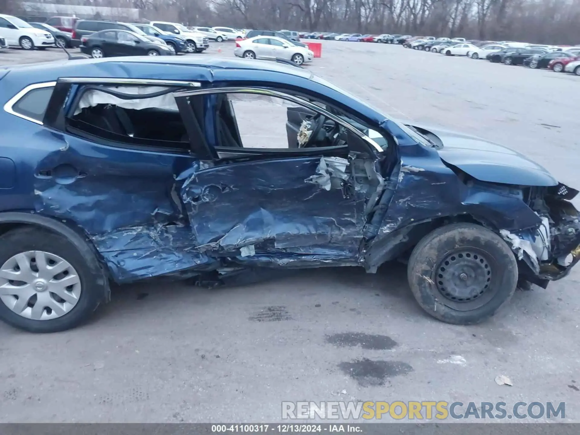 6 Photograph of a damaged car JN1BJ1CP8KW221711 NISSAN ROGUE SPORT 2019
