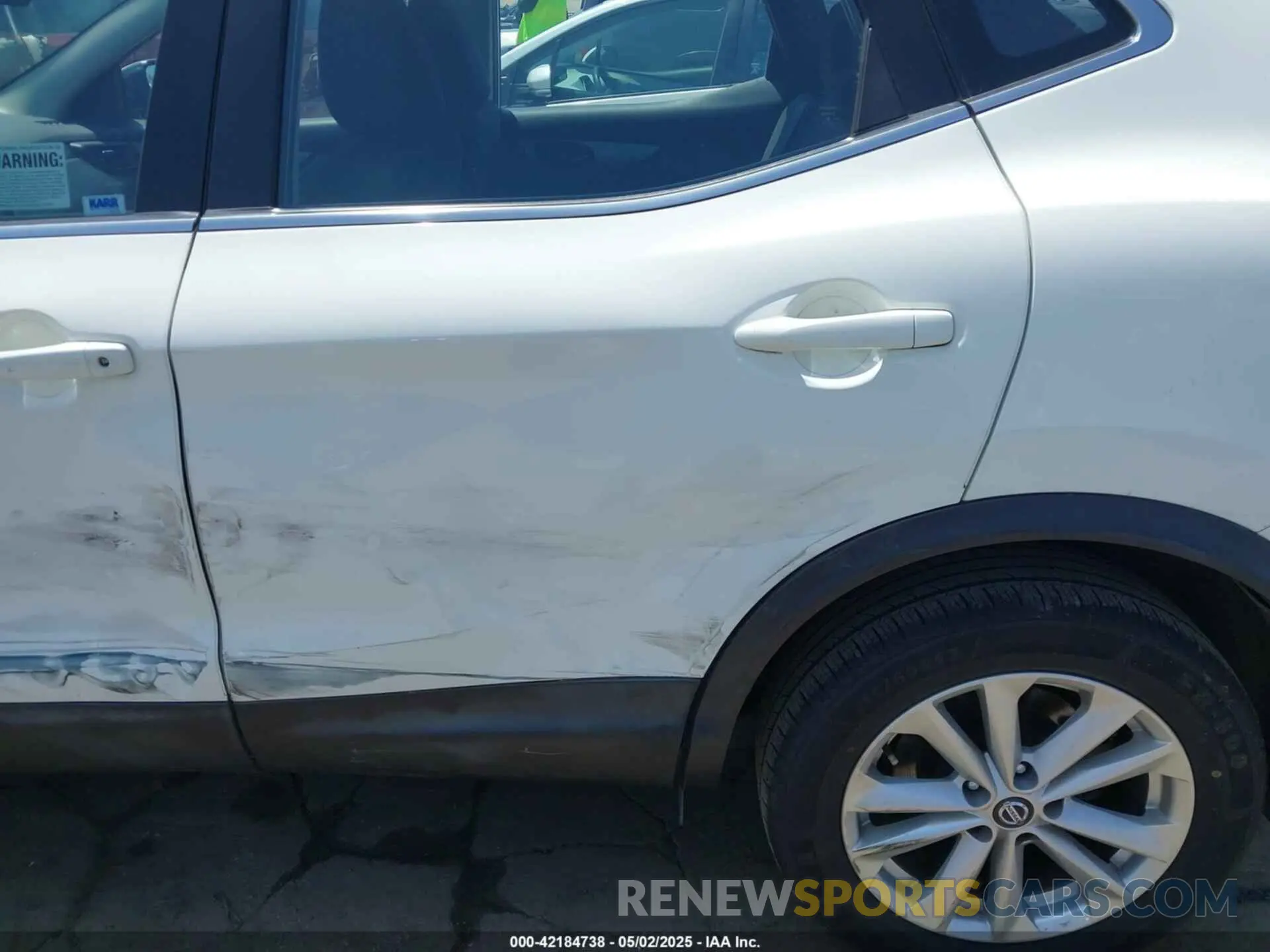 20 Photograph of a damaged car JN1BJ1CP8KW222406 NISSAN ROGUE SPORT 2019