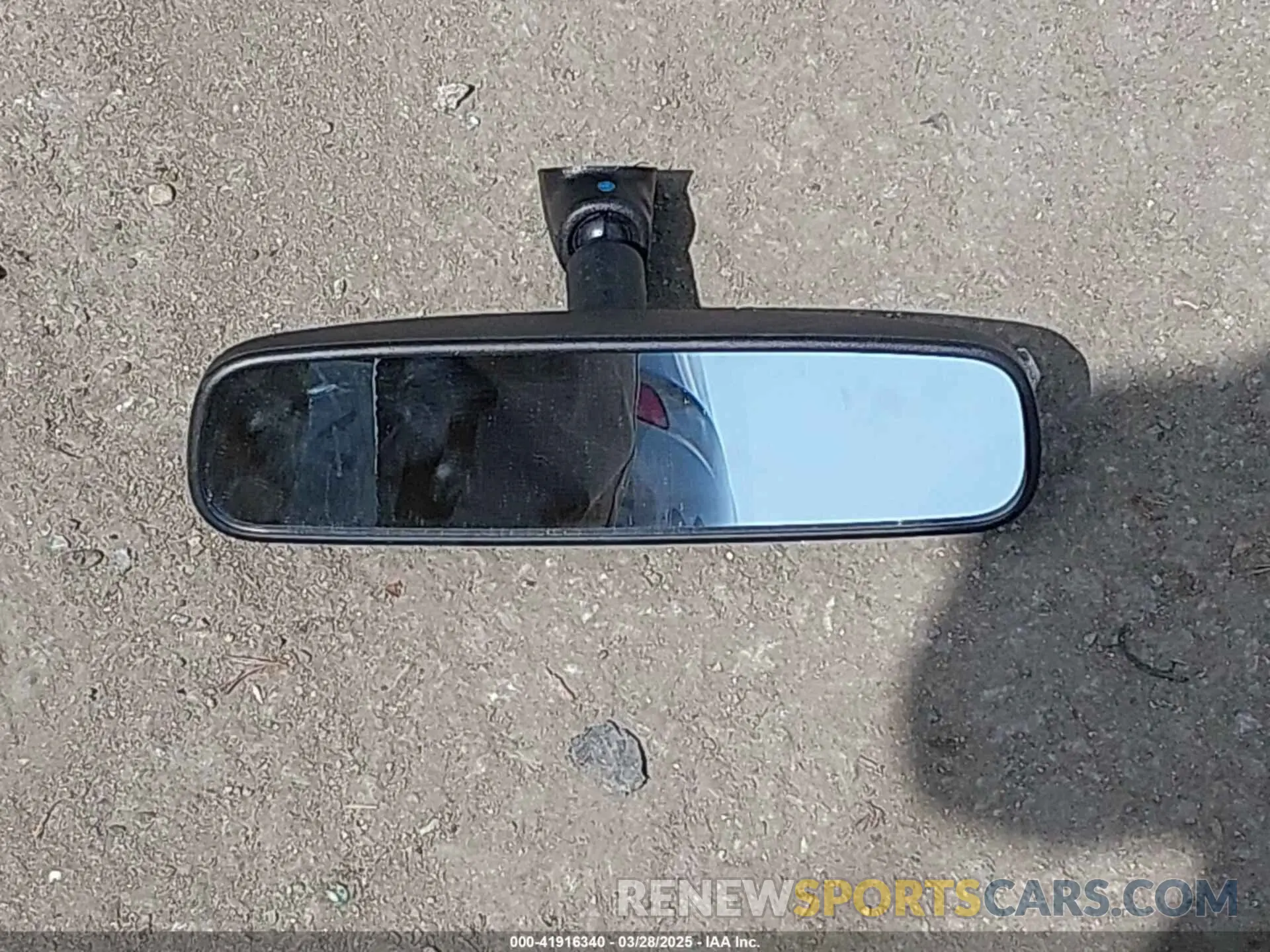 12 Photograph of a damaged car JN1BJ1CP8KW227072 NISSAN ROGUE SPORT 2019