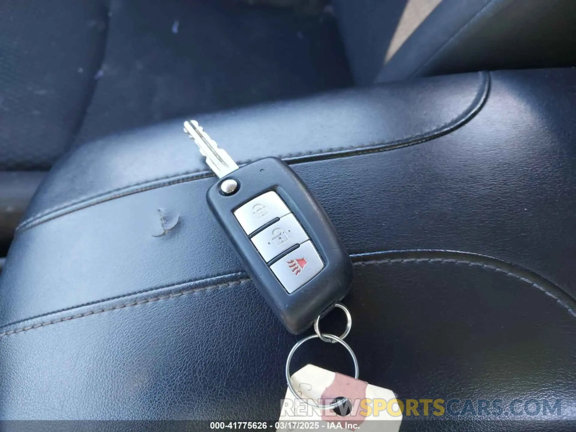 11 Photograph of a damaged car JN1BJ1CP8KW231932 NISSAN ROGUE SPORT 2019