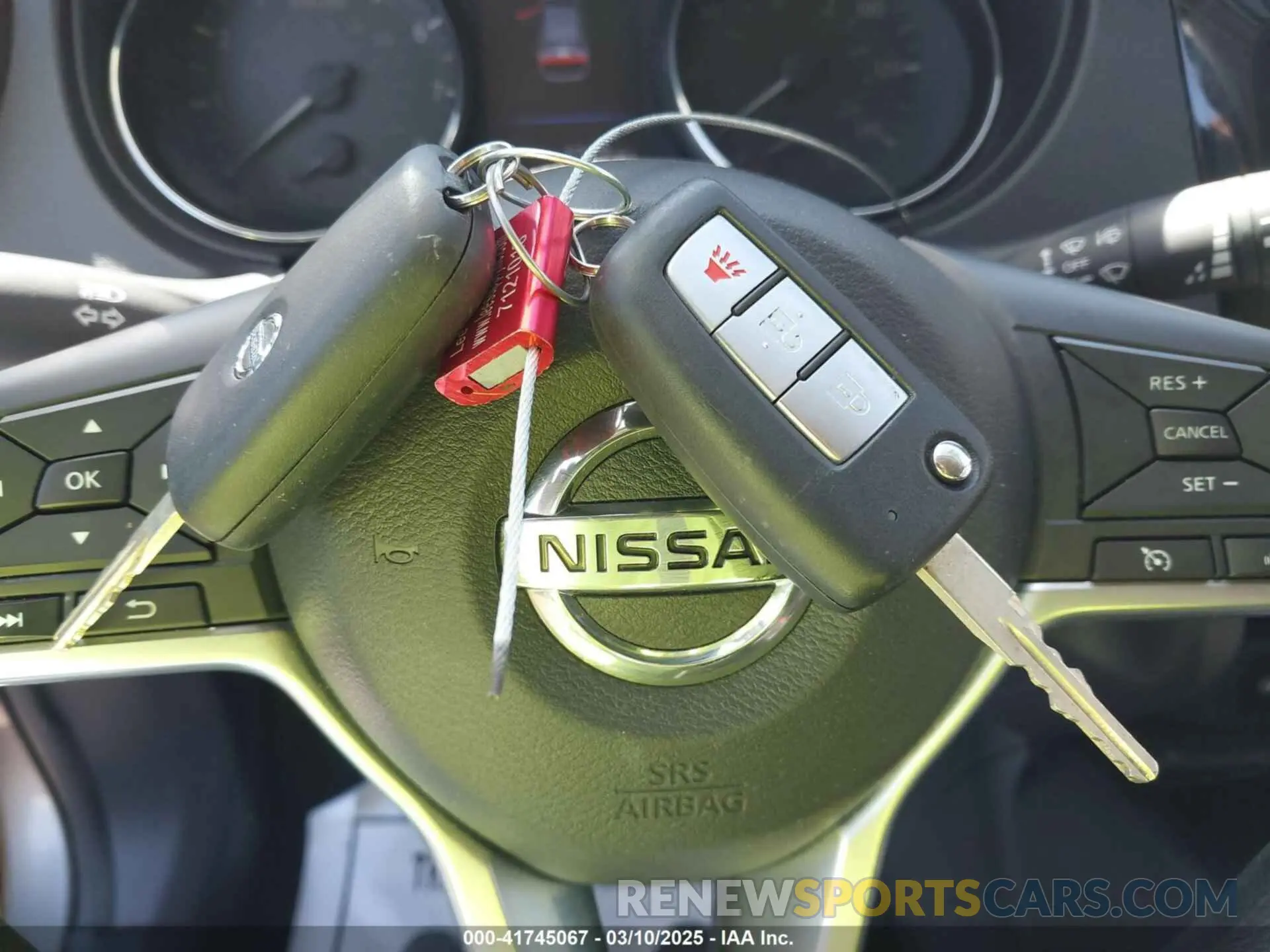 11 Photograph of a damaged car JN1BJ1CP8KW236905 NISSAN ROGUE SPORT 2019