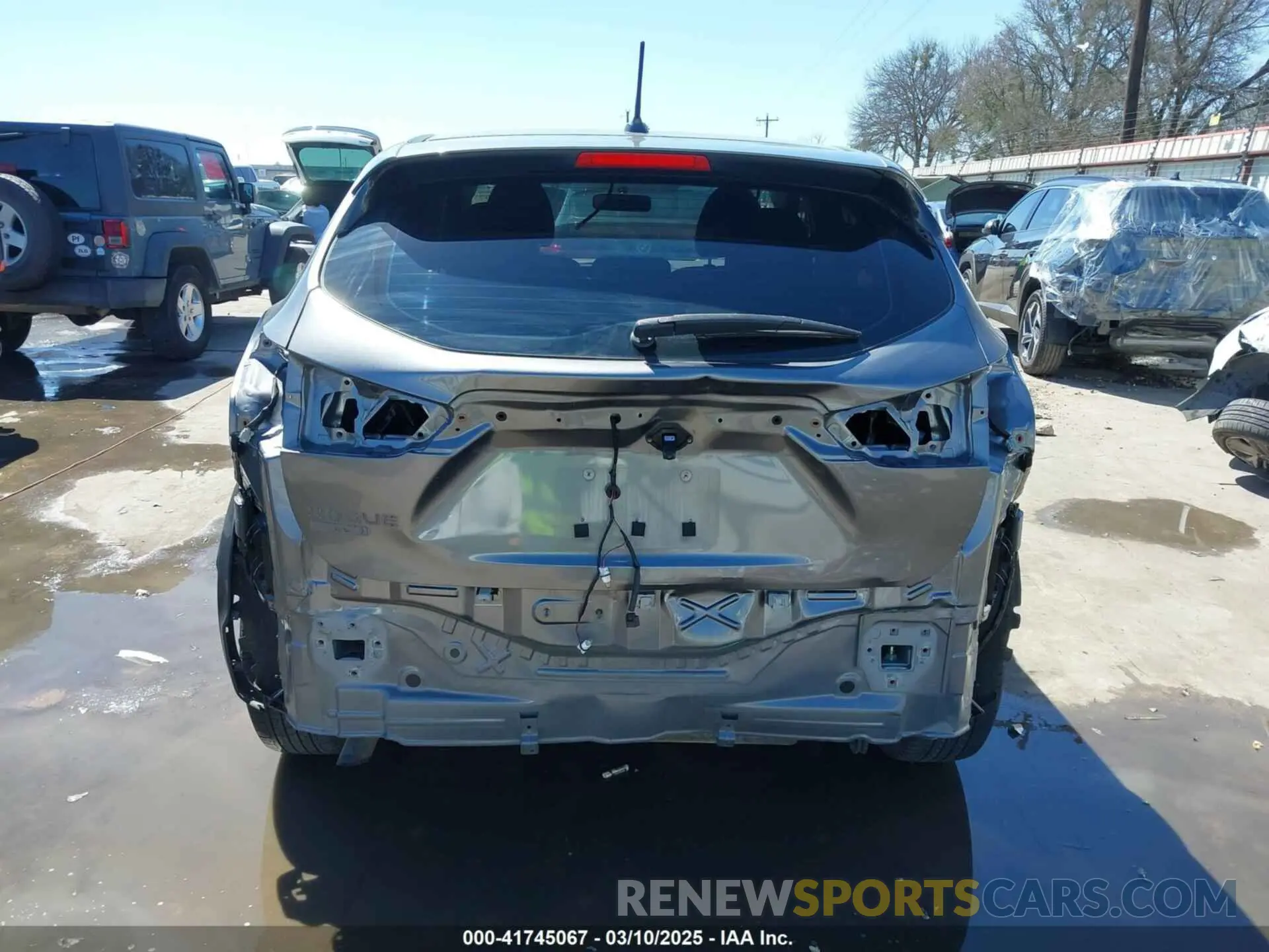 6 Photograph of a damaged car JN1BJ1CP8KW236905 NISSAN ROGUE SPORT 2019