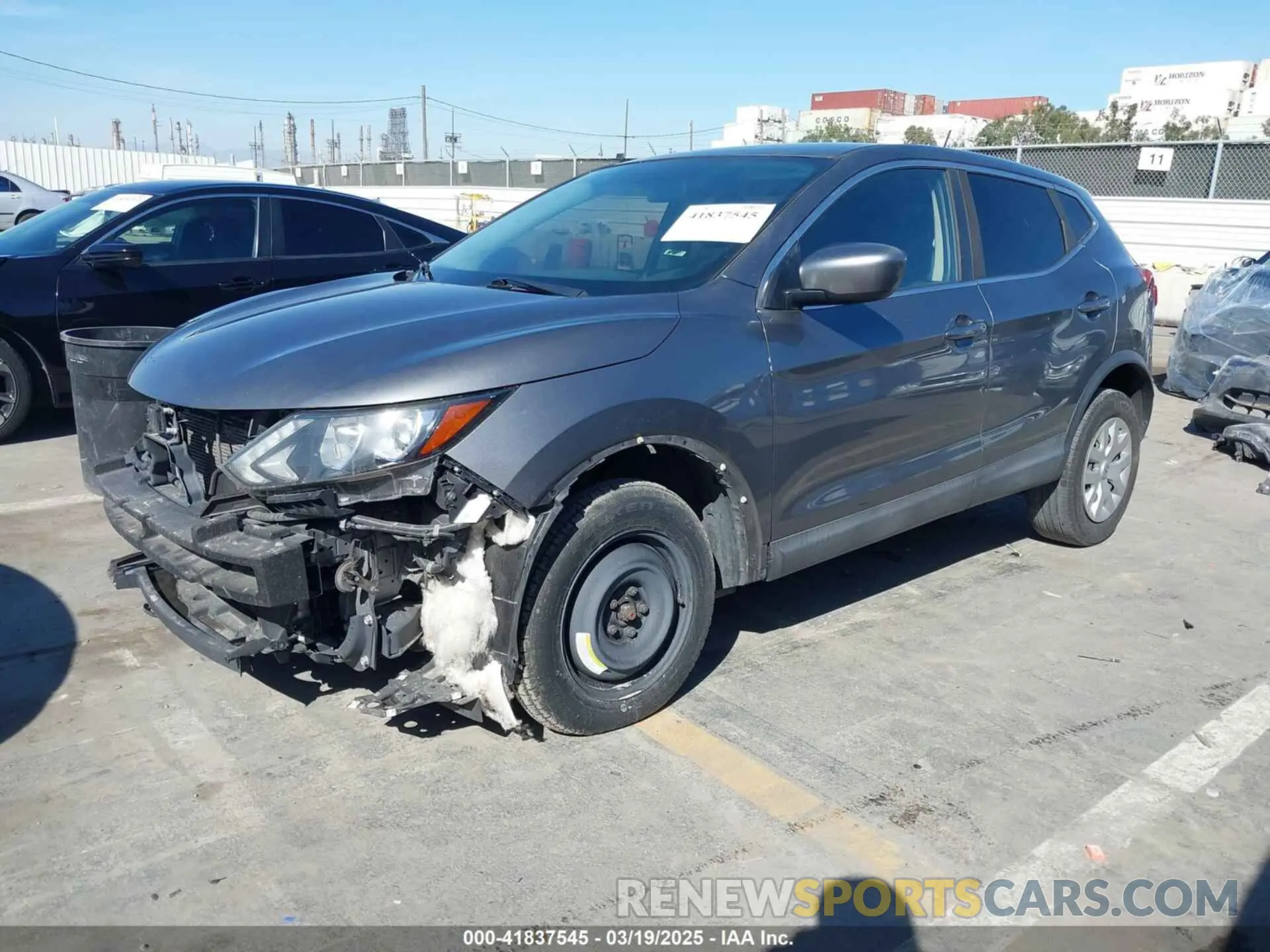 2 Photograph of a damaged car JN1BJ1CP8KW521247 NISSAN ROGUE SPORT 2019