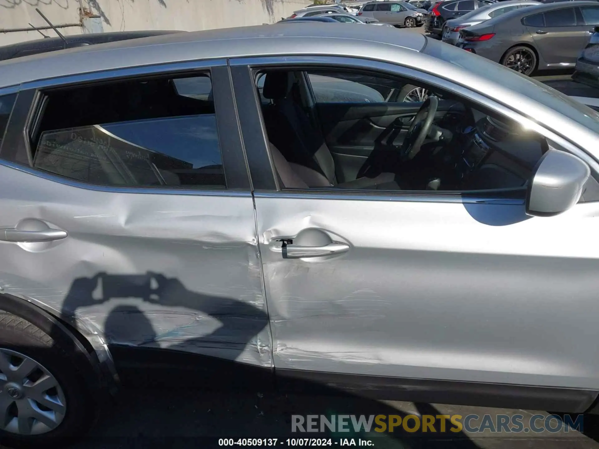 13 Photograph of a damaged car JN1BJ1CP9KW216226 NISSAN ROGUE SPORT 2019