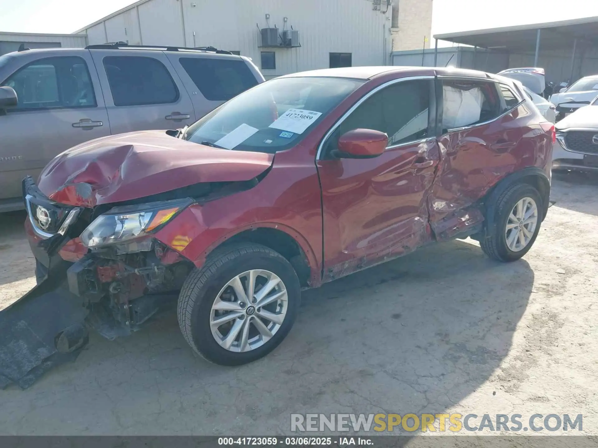 2 Photograph of a damaged car JN1BJ1CP9KW242860 NISSAN ROGUE SPORT 2019