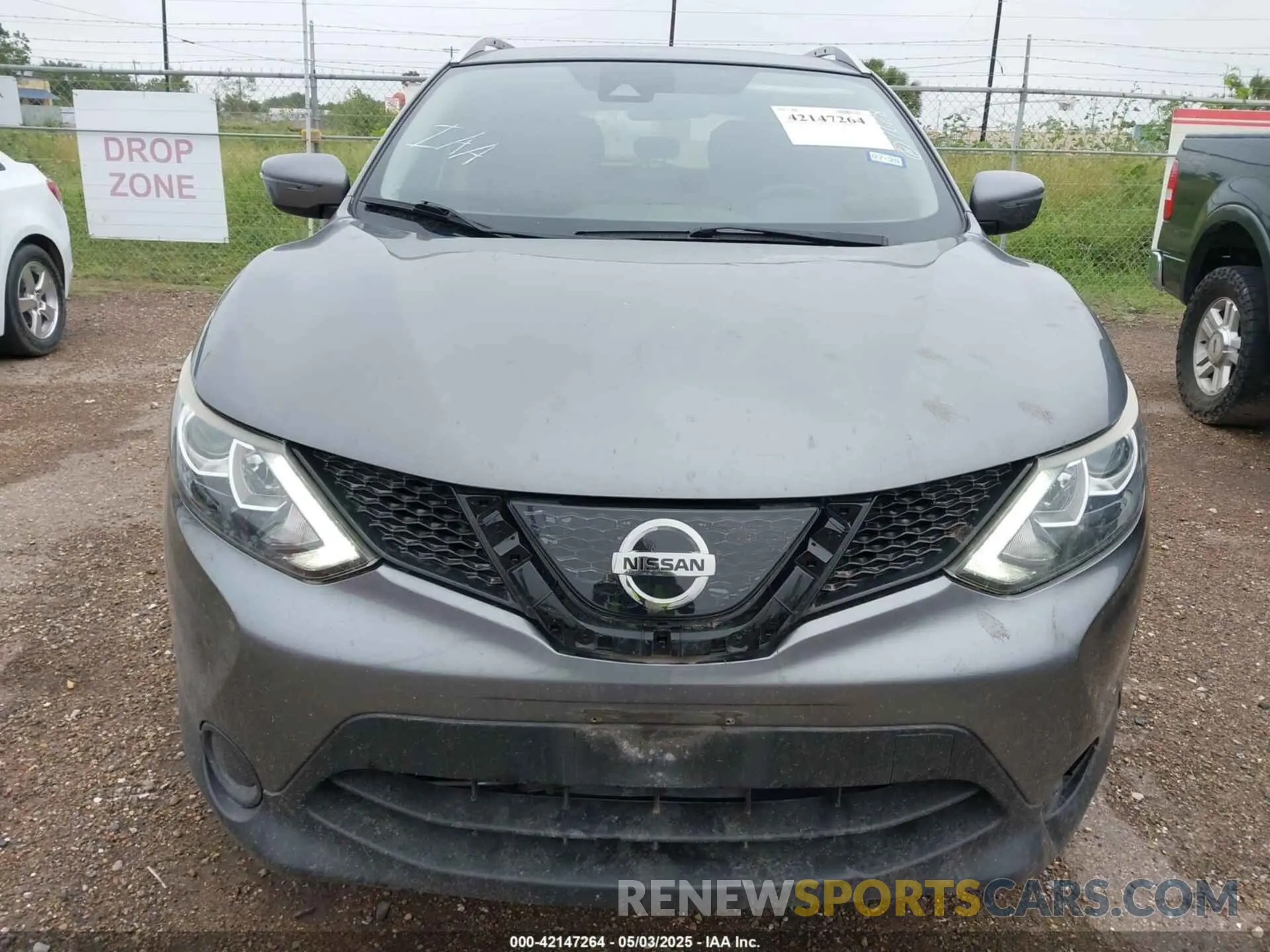 12 Photograph of a damaged car JN1BJ1CP9KW521628 NISSAN ROGUE SPORT 2019
