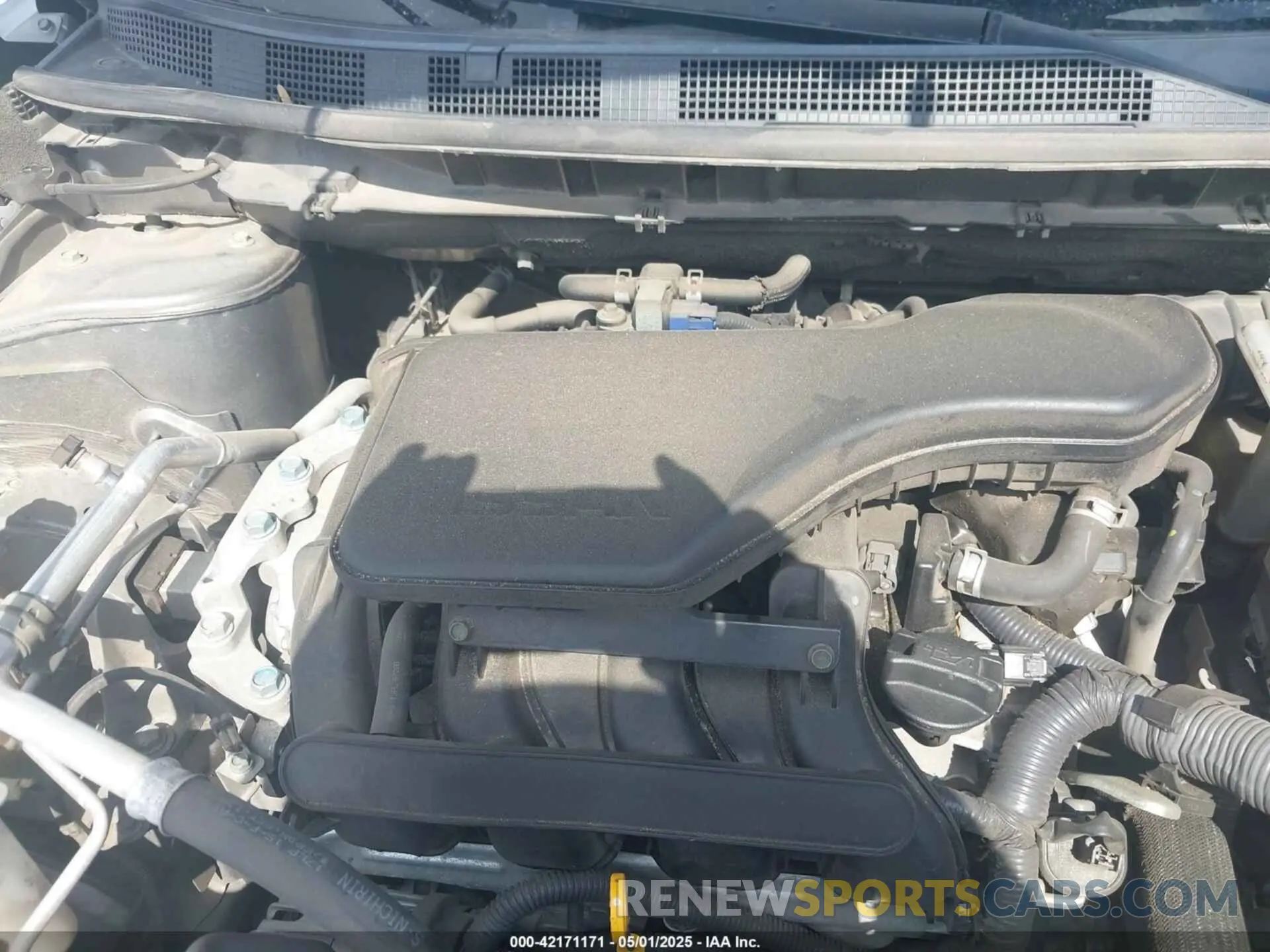10 Photograph of a damaged car JN1BJ1CP9KW530345 NISSAN ROGUE SPORT 2019