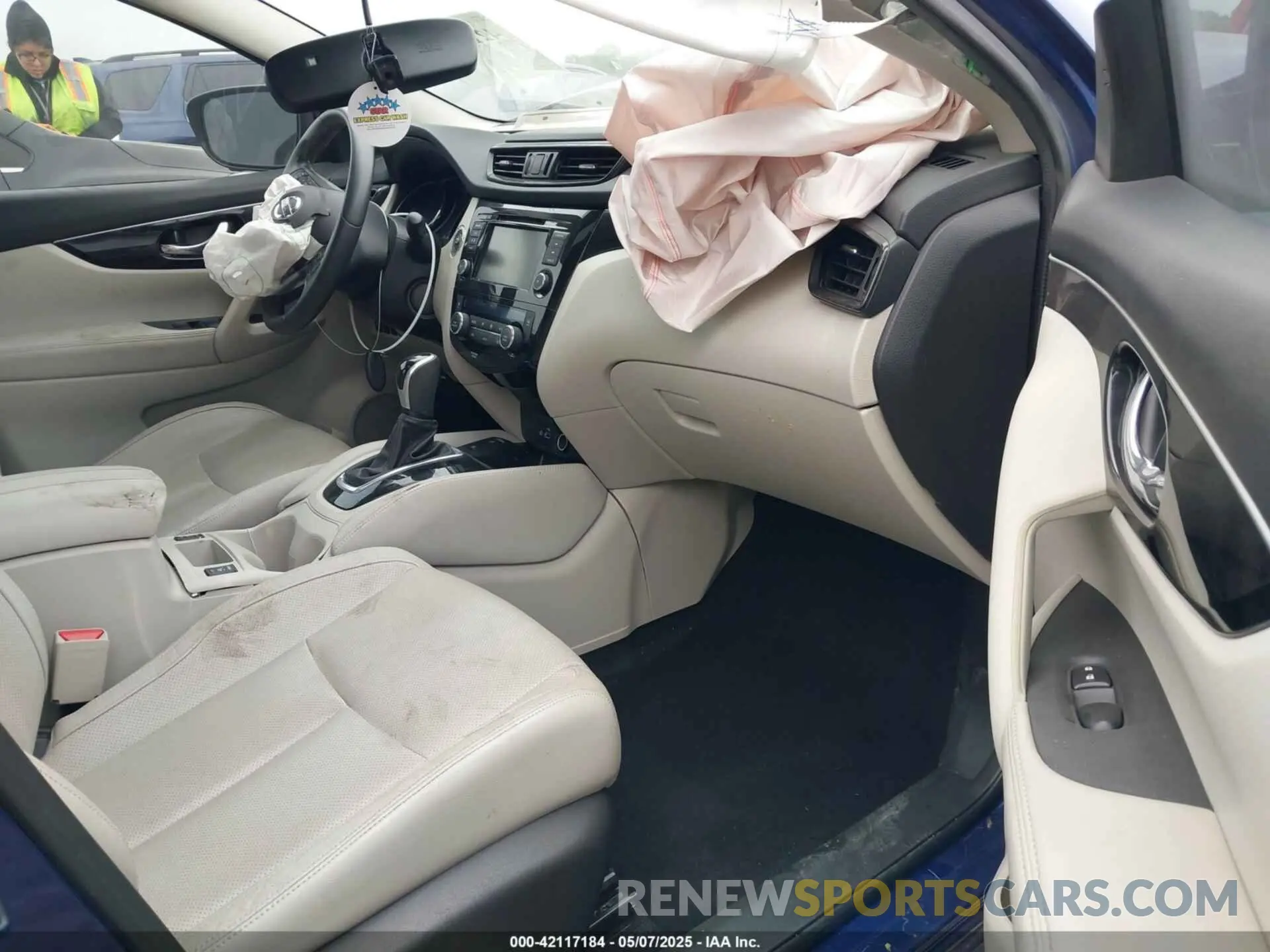 5 Photograph of a damaged car JN1BJ1CPXKW226991 NISSAN ROGUE SPORT 2019