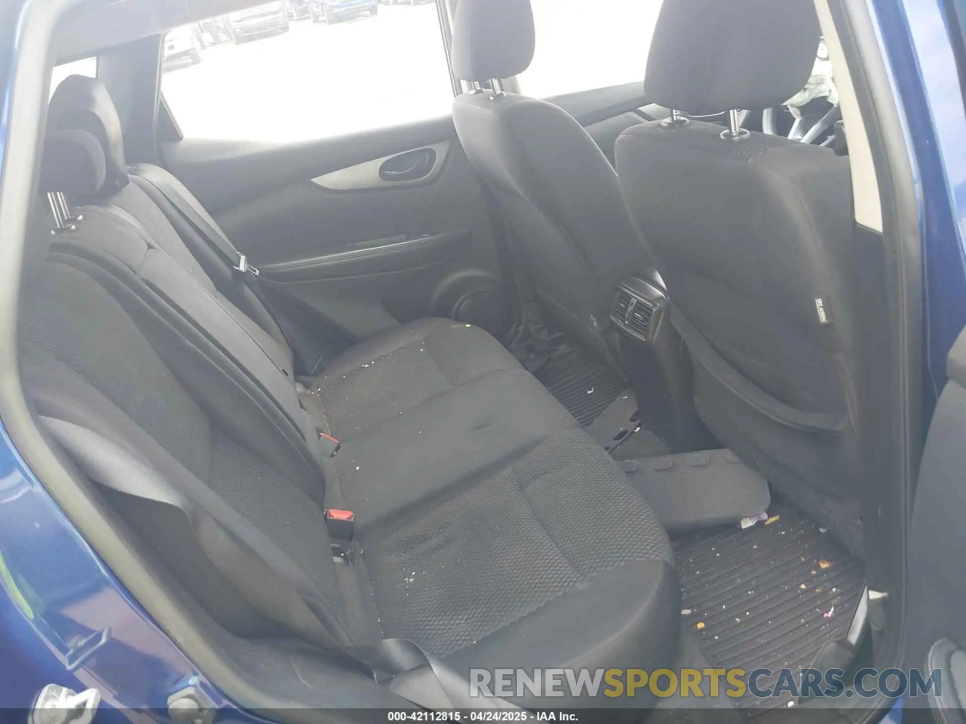 8 Photograph of a damaged car JN1BJ1CPXKW243886 NISSAN ROGUE SPORT 2019