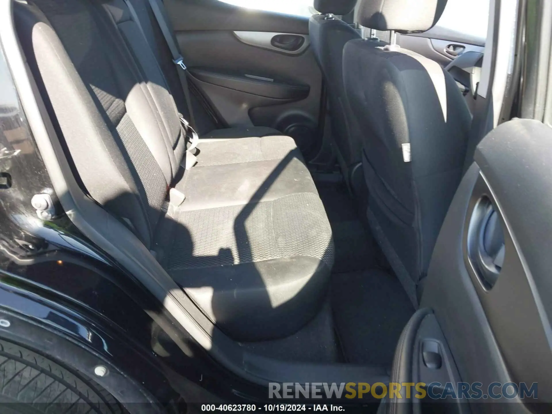 8 Photograph of a damaged car JN1BJ1CPXKW529334 NISSAN ROGUE SPORT 2019
