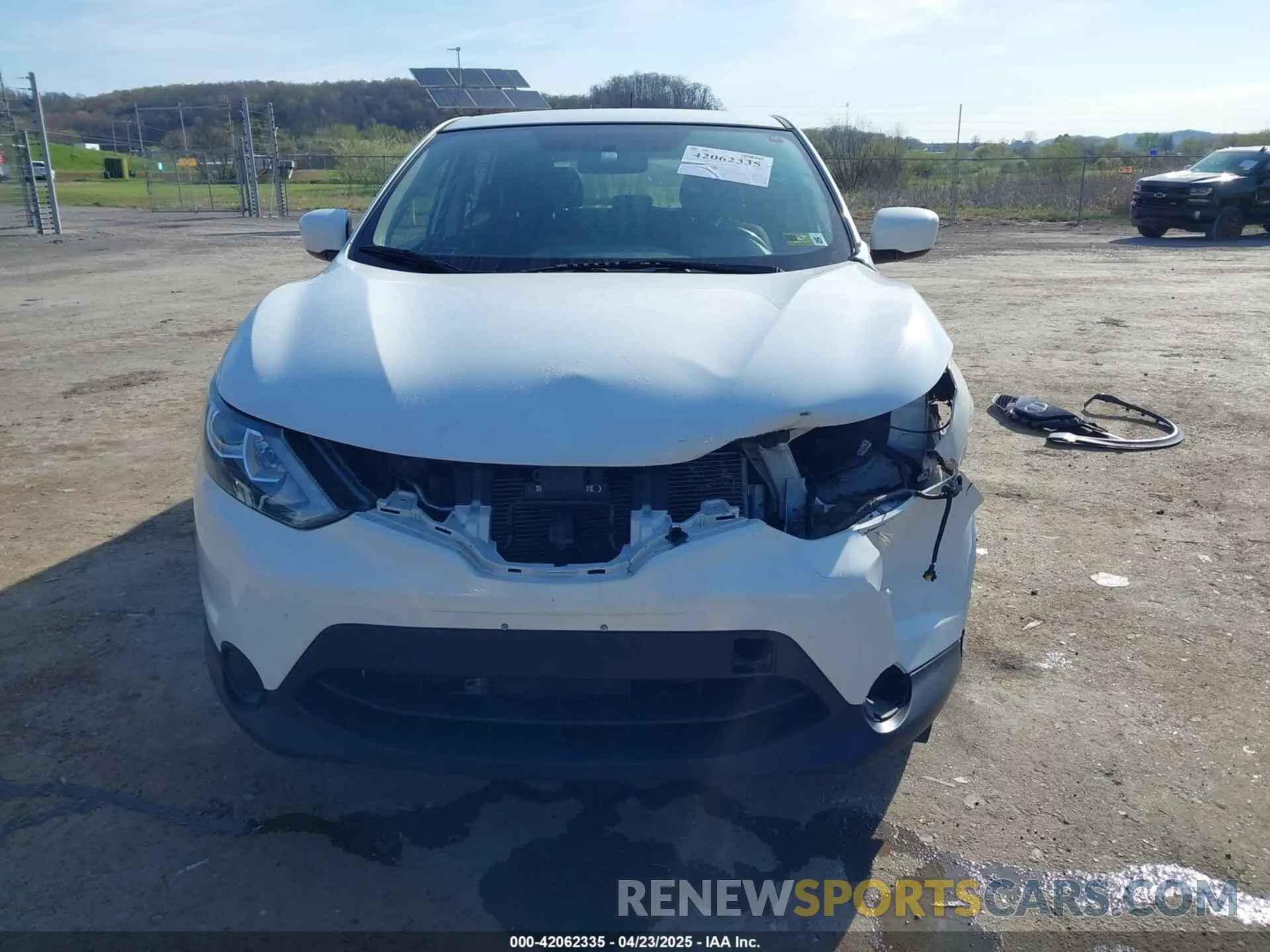 13 Photograph of a damaged car JN1BJ1CR0KW310254 NISSAN ROGUE SPORT 2019