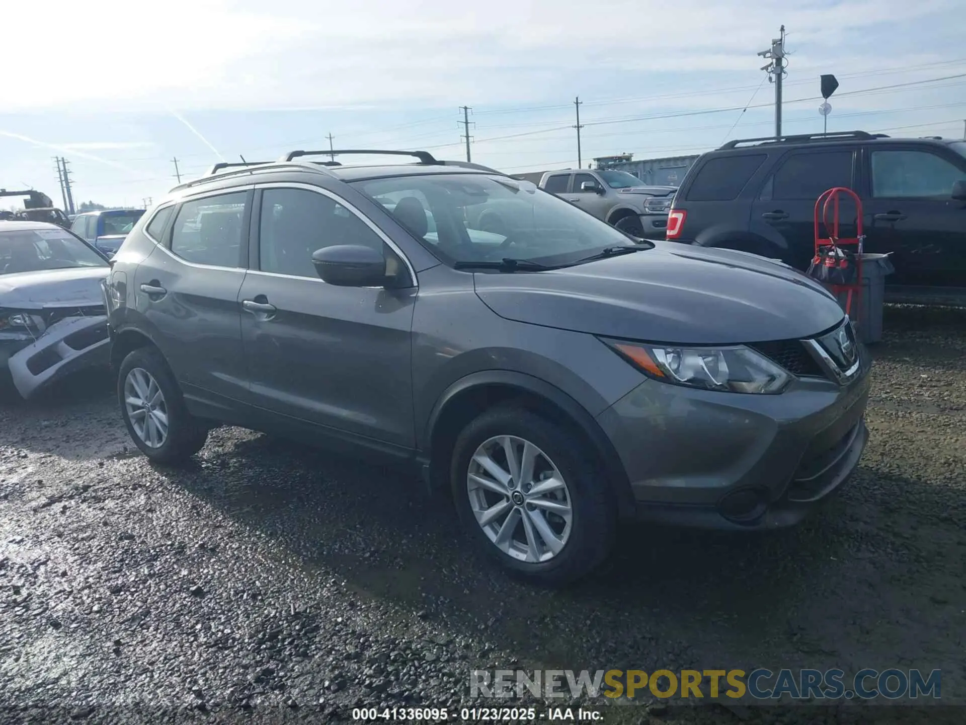 1 Photograph of a damaged car JN1BJ1CR0KW319763 NISSAN ROGUE SPORT 2019