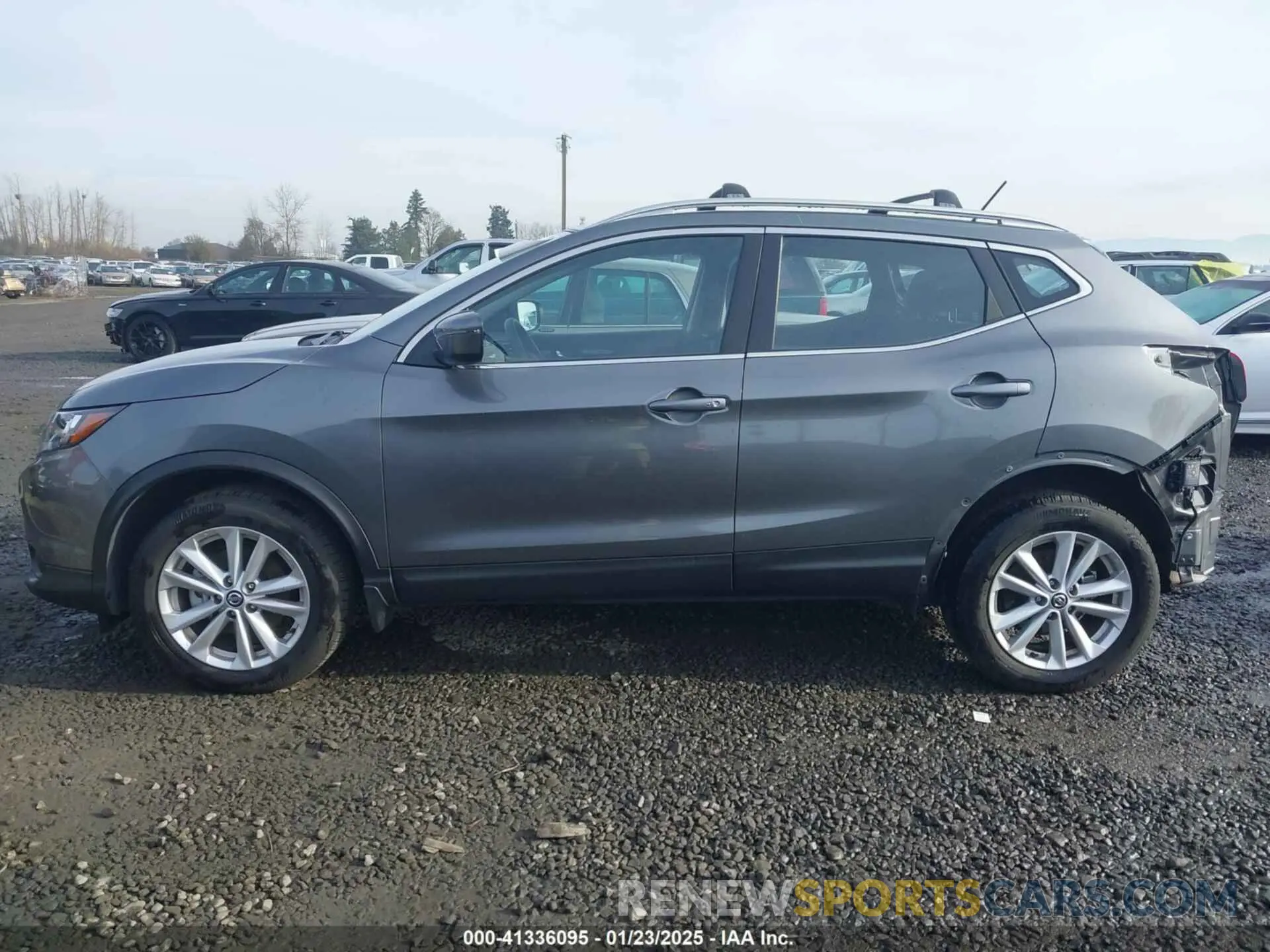 15 Photograph of a damaged car JN1BJ1CR0KW319763 NISSAN ROGUE SPORT 2019