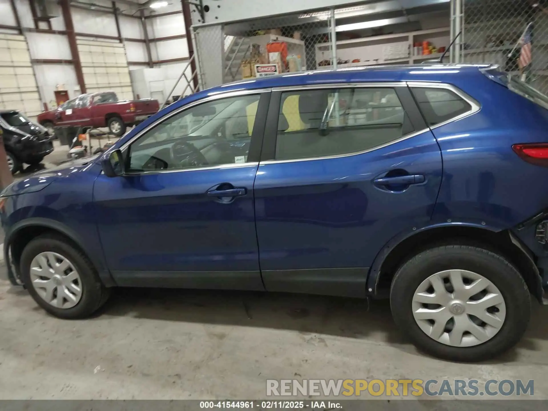 15 Photograph of a damaged car JN1BJ1CR0KW331105 NISSAN ROGUE SPORT 2019