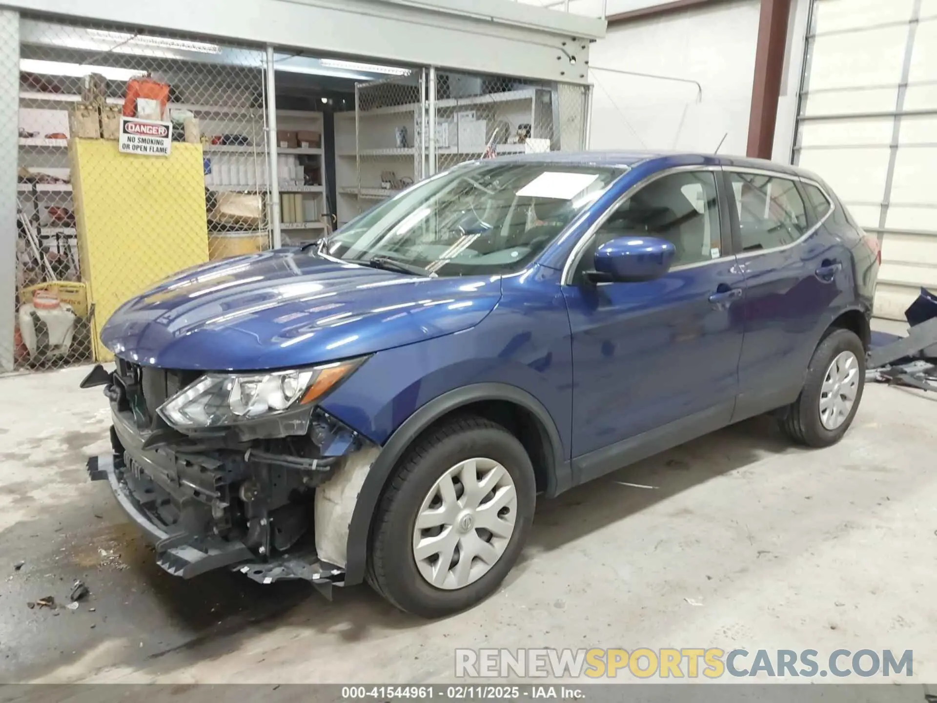 2 Photograph of a damaged car JN1BJ1CR0KW331105 NISSAN ROGUE SPORT 2019
