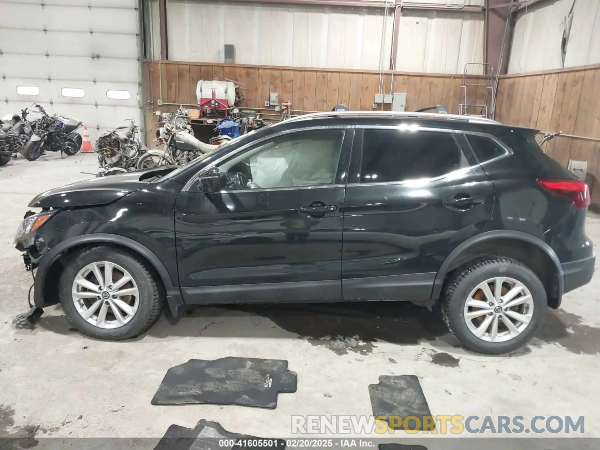 14 Photograph of a damaged car JN1BJ1CR0KW337857 NISSAN ROGUE SPORT 2019