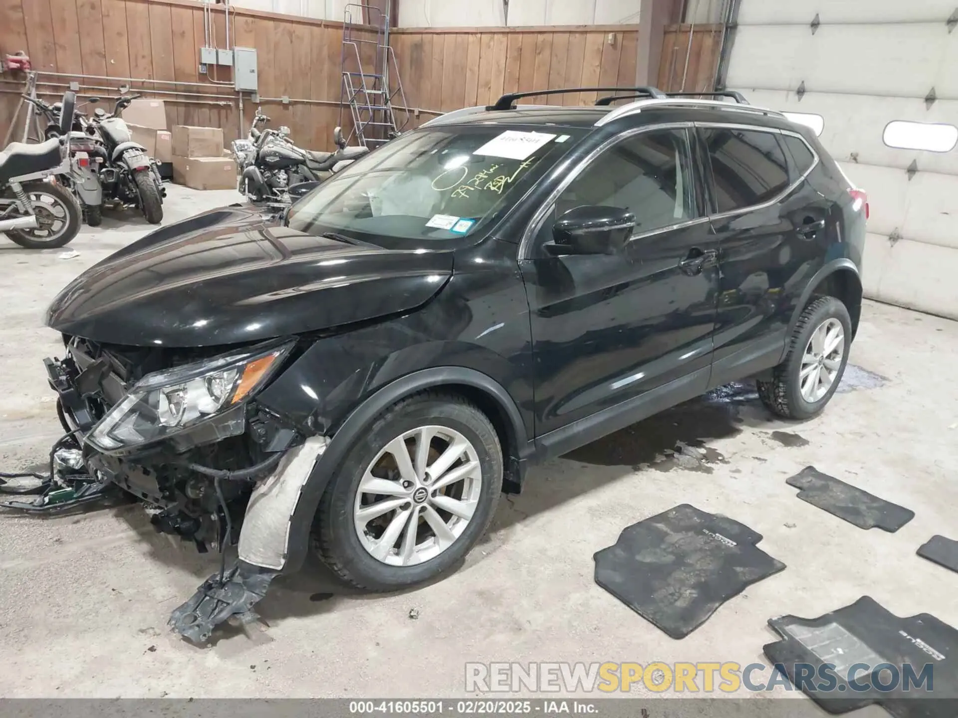 2 Photograph of a damaged car JN1BJ1CR0KW337857 NISSAN ROGUE SPORT 2019