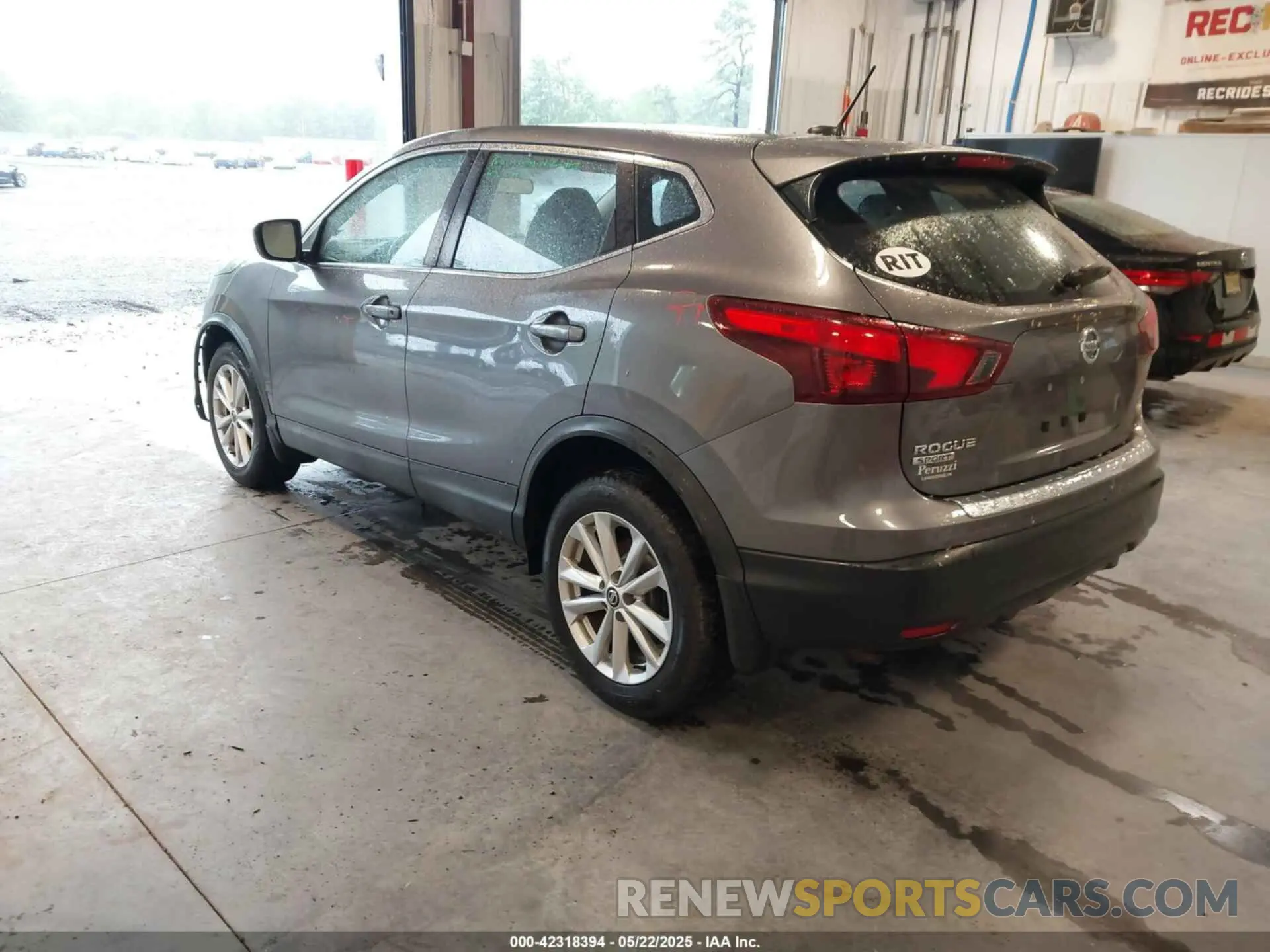 3 Photograph of a damaged car JN1BJ1CR0KW622364 NISSAN ROGUE SPORT 2019