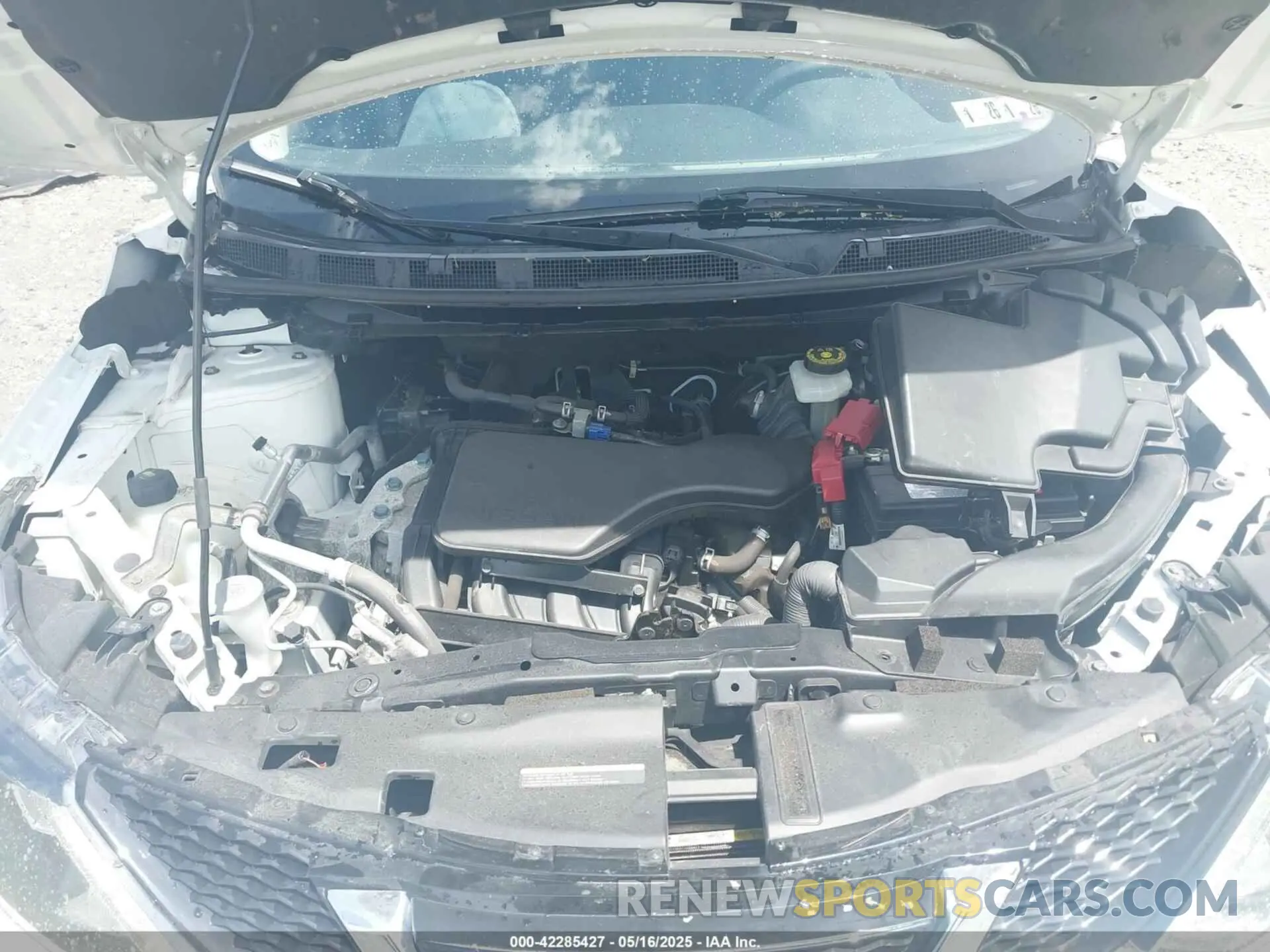 10 Photograph of a damaged car JN1BJ1CR1KW316175 NISSAN ROGUE SPORT 2019