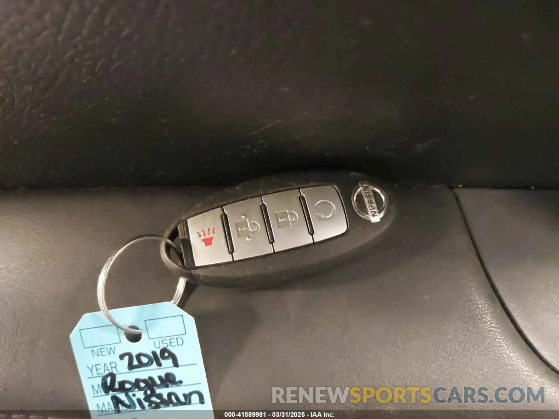11 Photograph of a damaged car JN1BJ1CR1KW623250 NISSAN ROGUE SPORT 2019