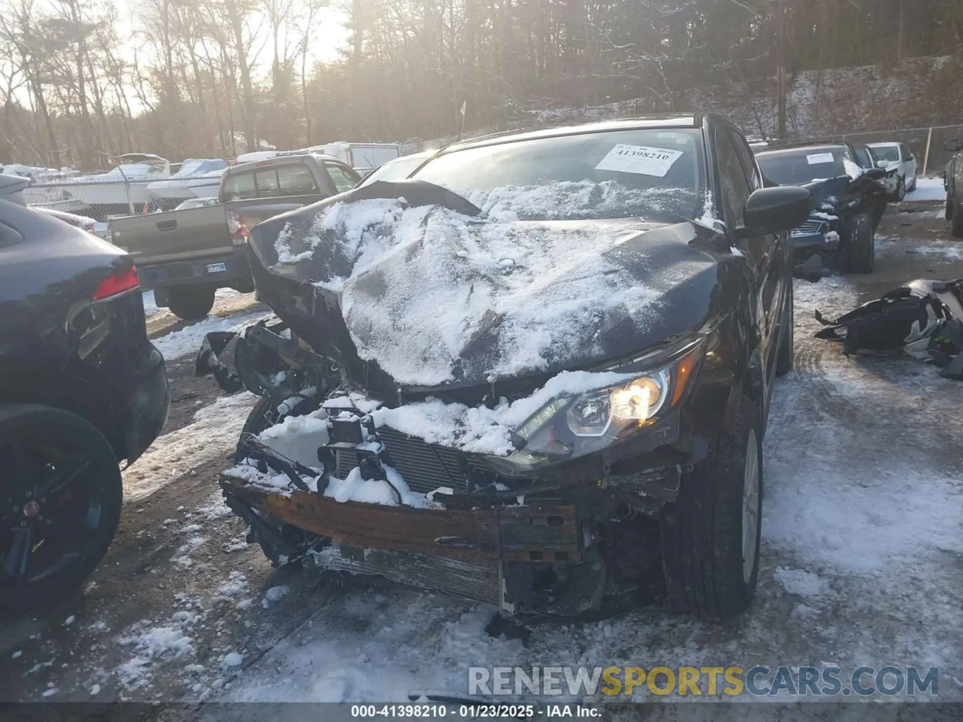 12 Photograph of a damaged car JN1BJ1CR2KW323751 NISSAN ROGUE SPORT 2019