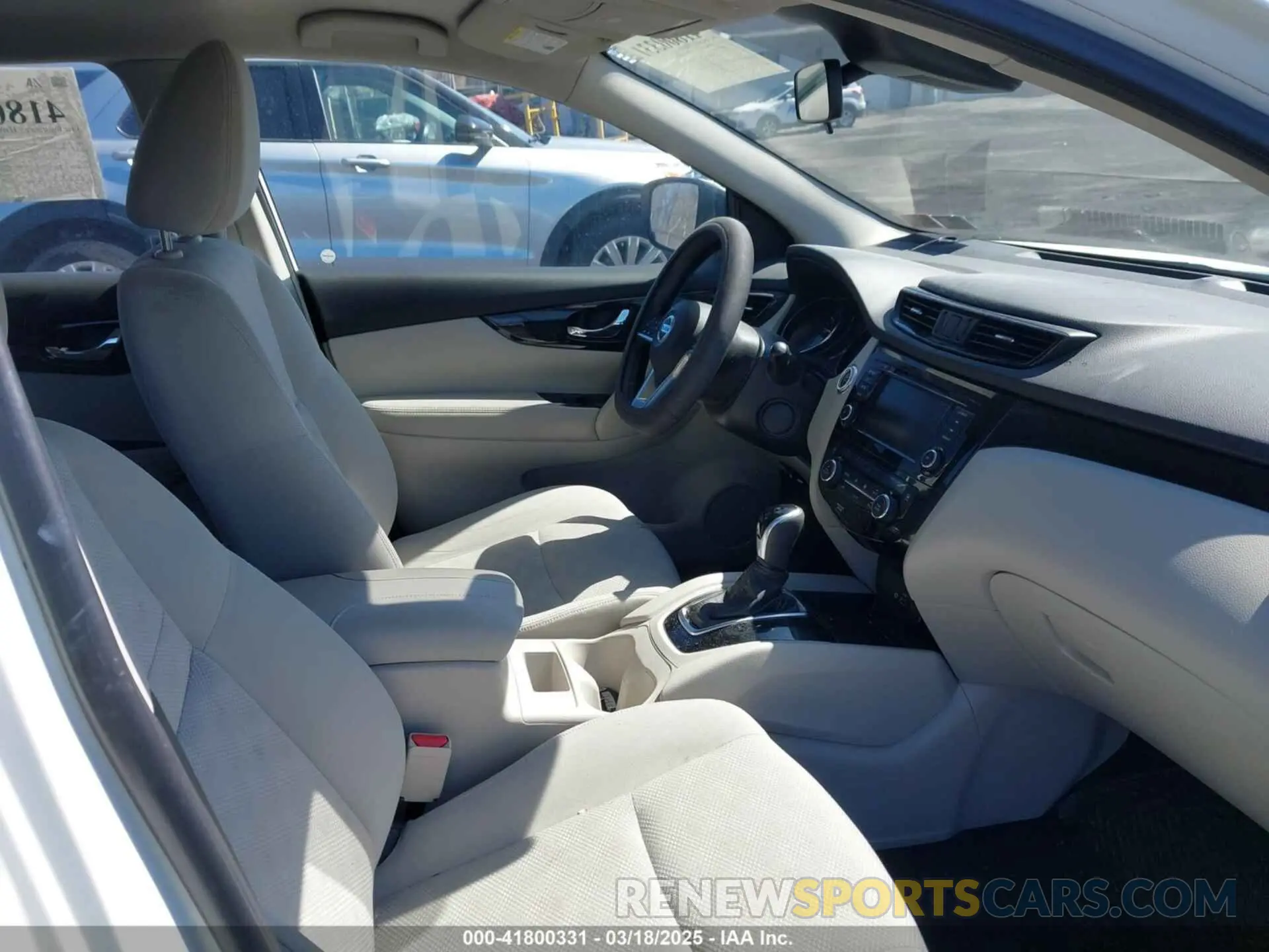 5 Photograph of a damaged car JN1BJ1CR2KW353347 NISSAN ROGUE SPORT 2019