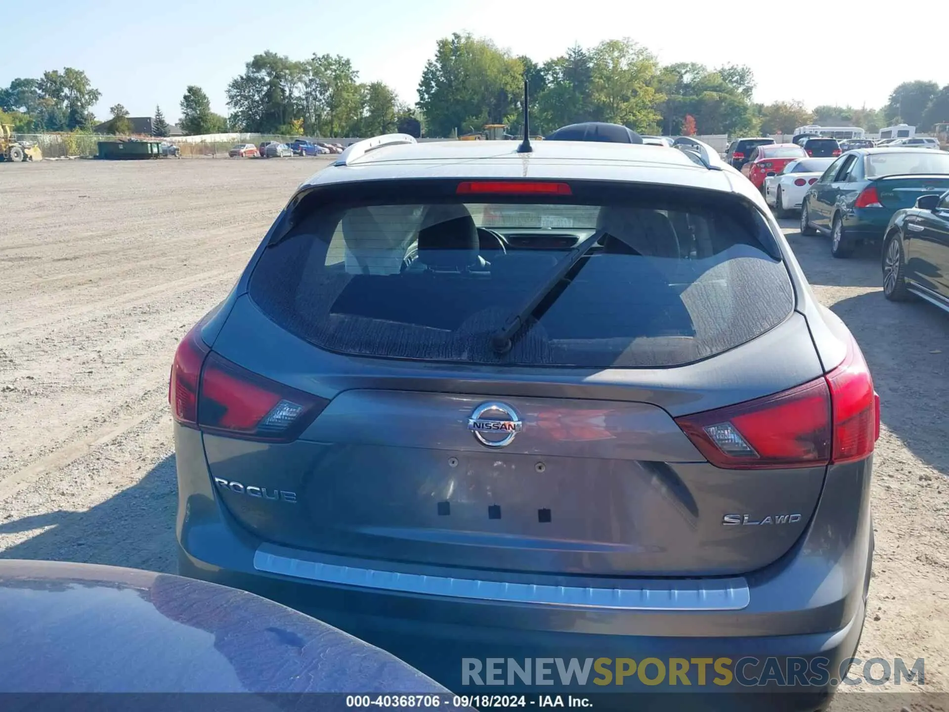 16 Photograph of a damaged car JN1BJ1CR3KW329350 NISSAN ROGUE SPORT 2019