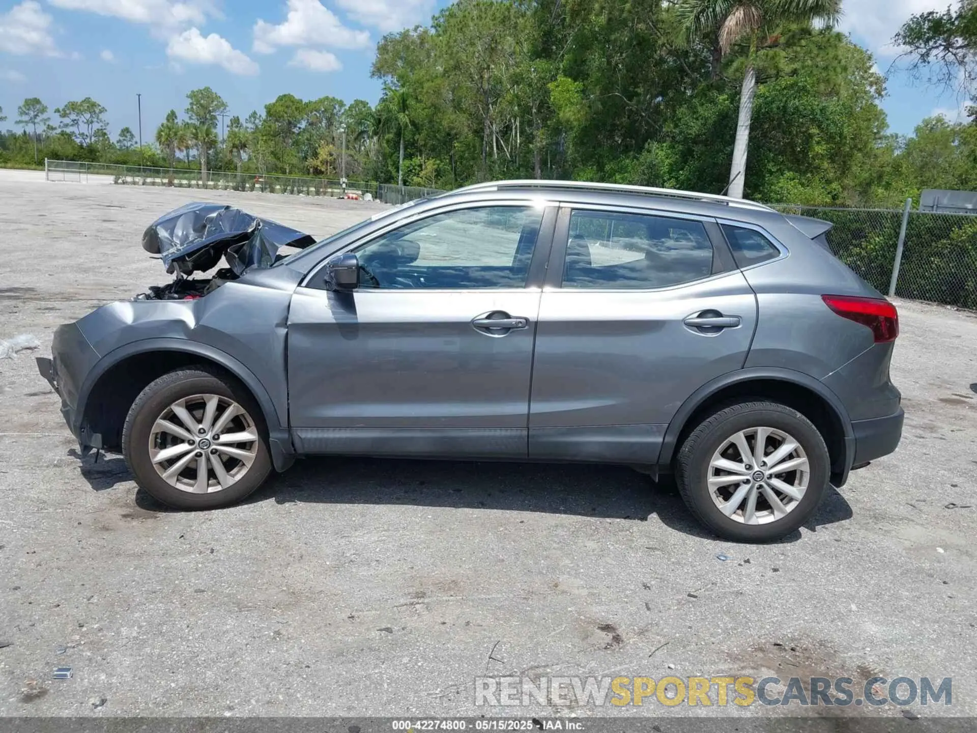 15 Photograph of a damaged car JN1BJ1CR3KW623332 NISSAN ROGUE SPORT 2019