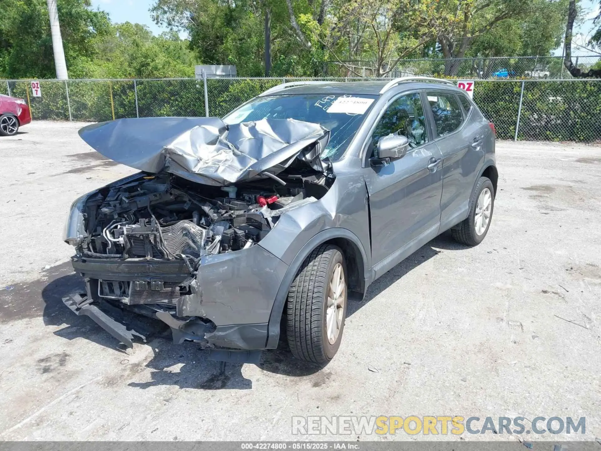 6 Photograph of a damaged car JN1BJ1CR3KW623332 NISSAN ROGUE SPORT 2019