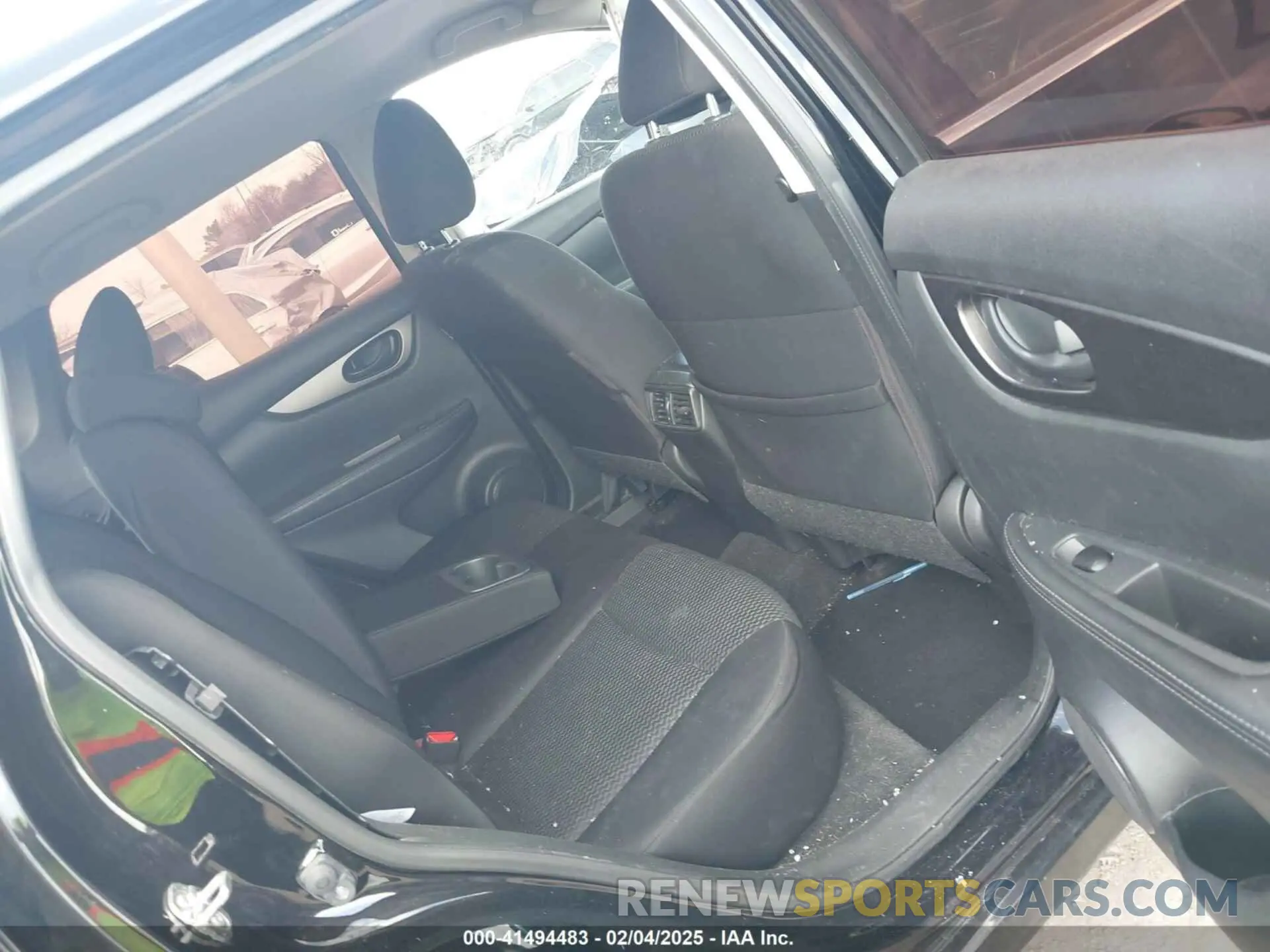 8 Photograph of a damaged car JN1BJ1CR3KW628773 NISSAN ROGUE SPORT 2019