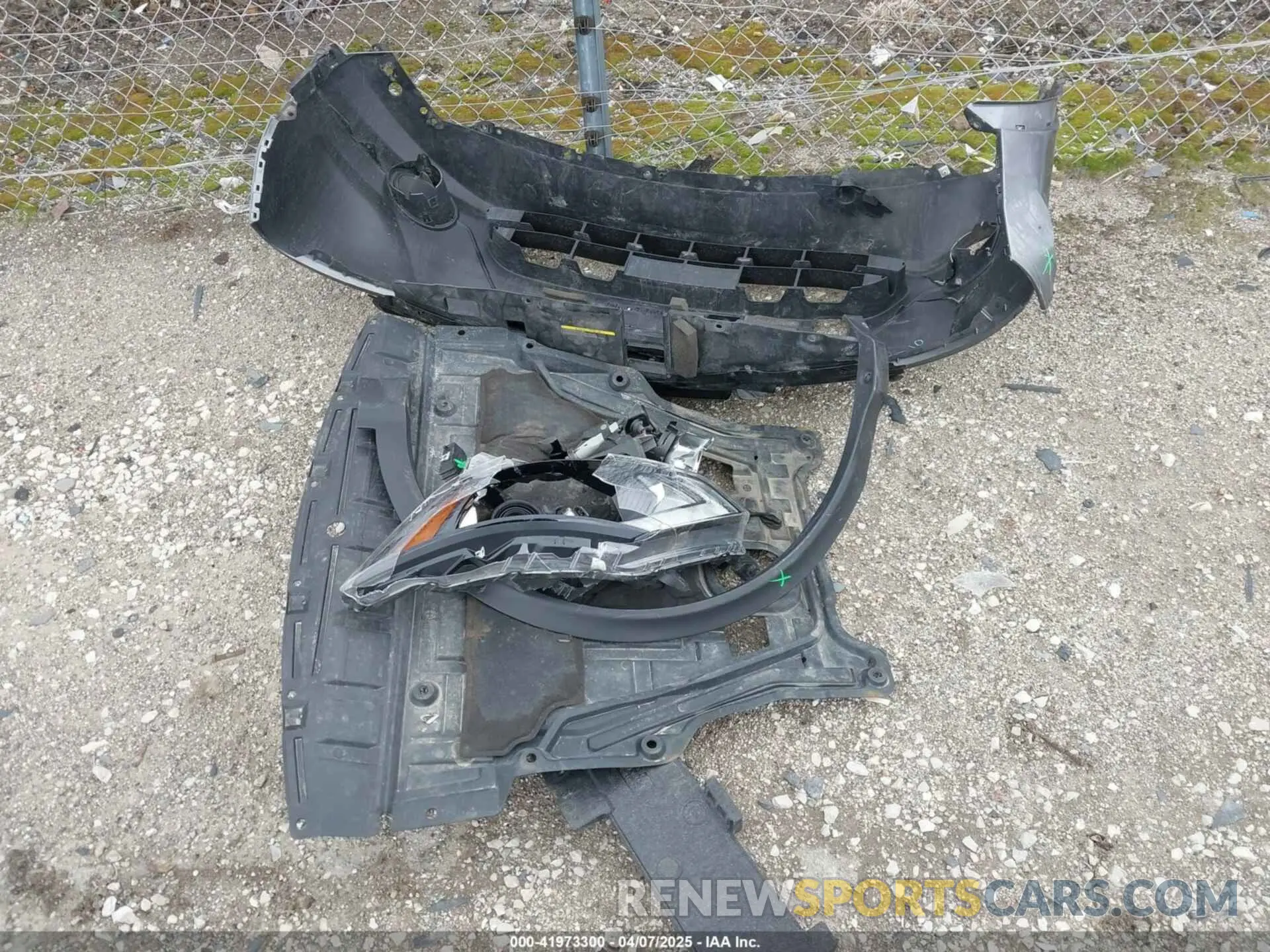 12 Photograph of a damaged car JN1BJ1CR4KW318132 NISSAN ROGUE SPORT 2019