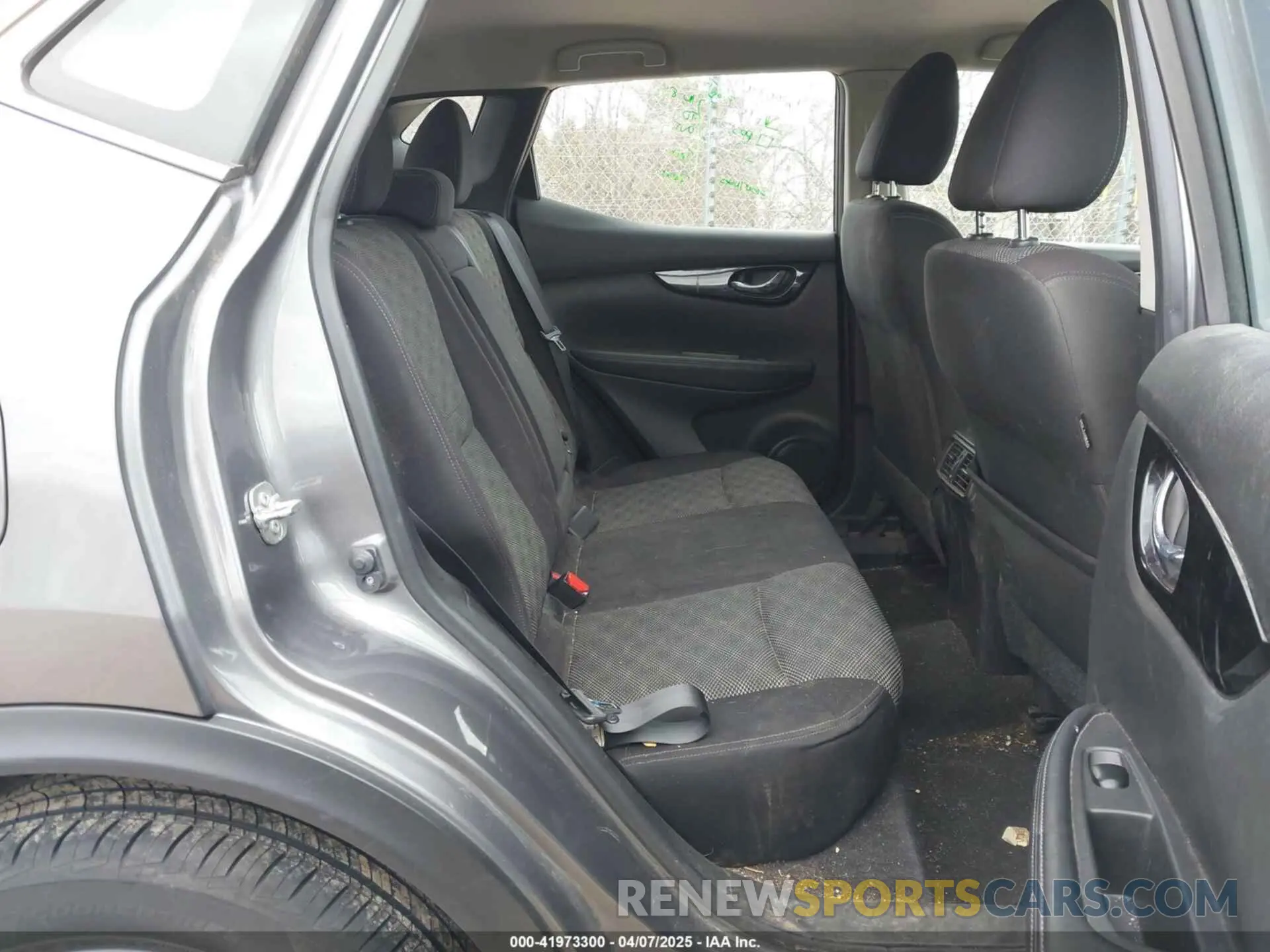 8 Photograph of a damaged car JN1BJ1CR4KW318132 NISSAN ROGUE SPORT 2019