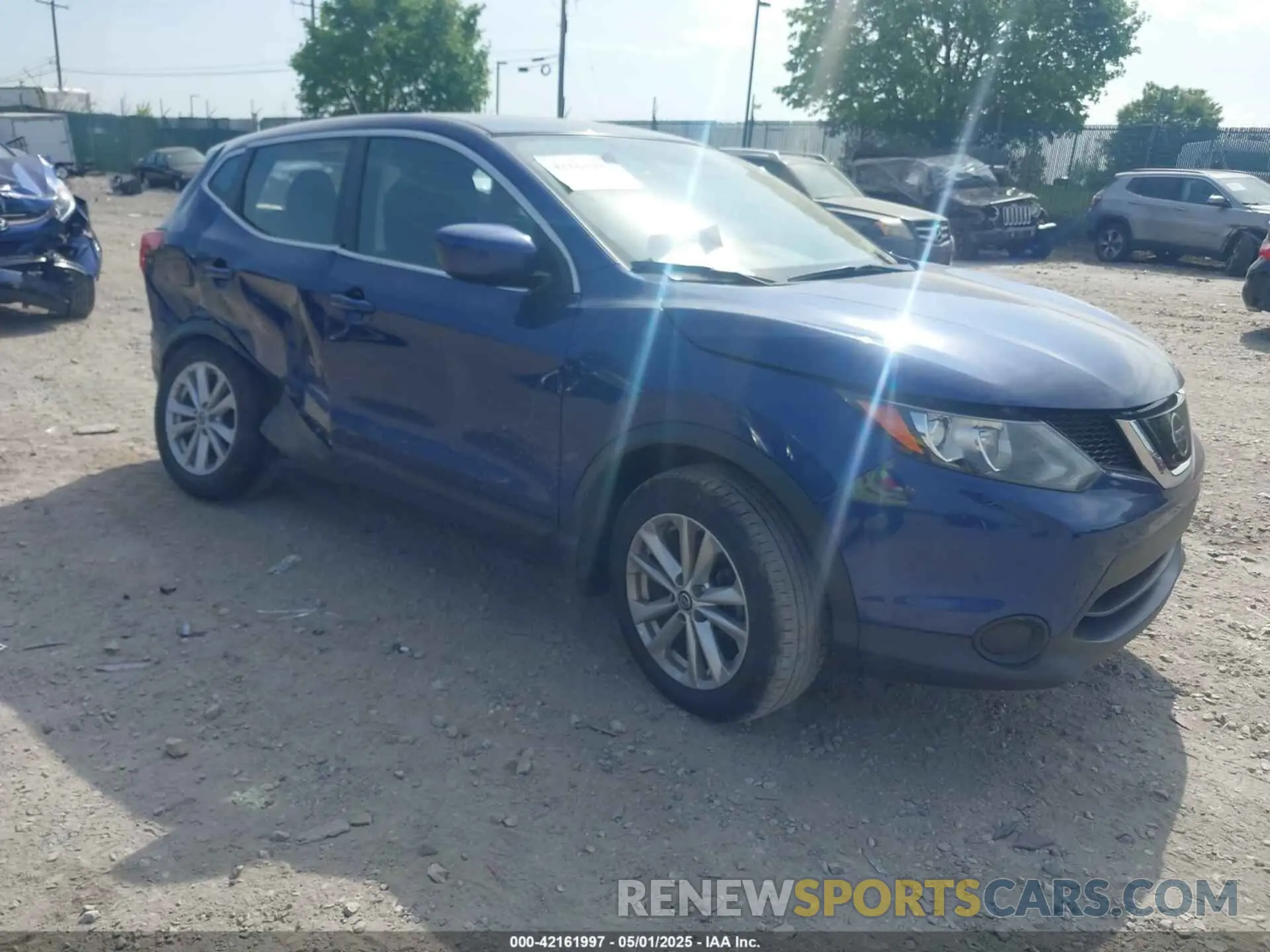 1 Photograph of a damaged car JN1BJ1CR4KW321693 NISSAN ROGUE SPORT 2019
