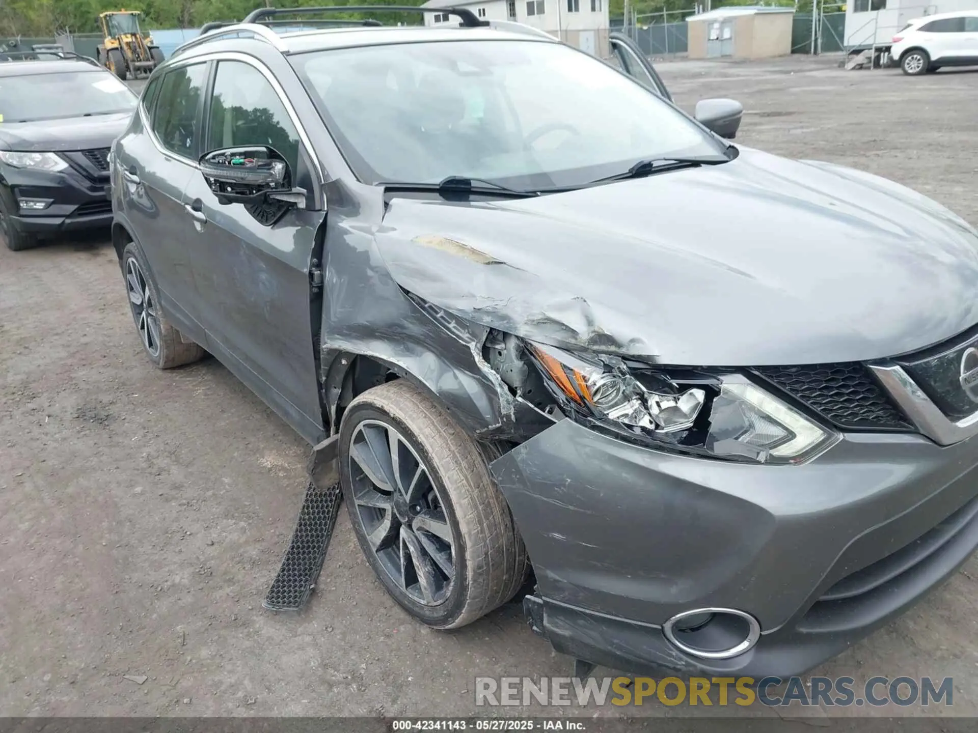 6 Photograph of a damaged car JN1BJ1CR4KW335822 NISSAN ROGUE SPORT 2019