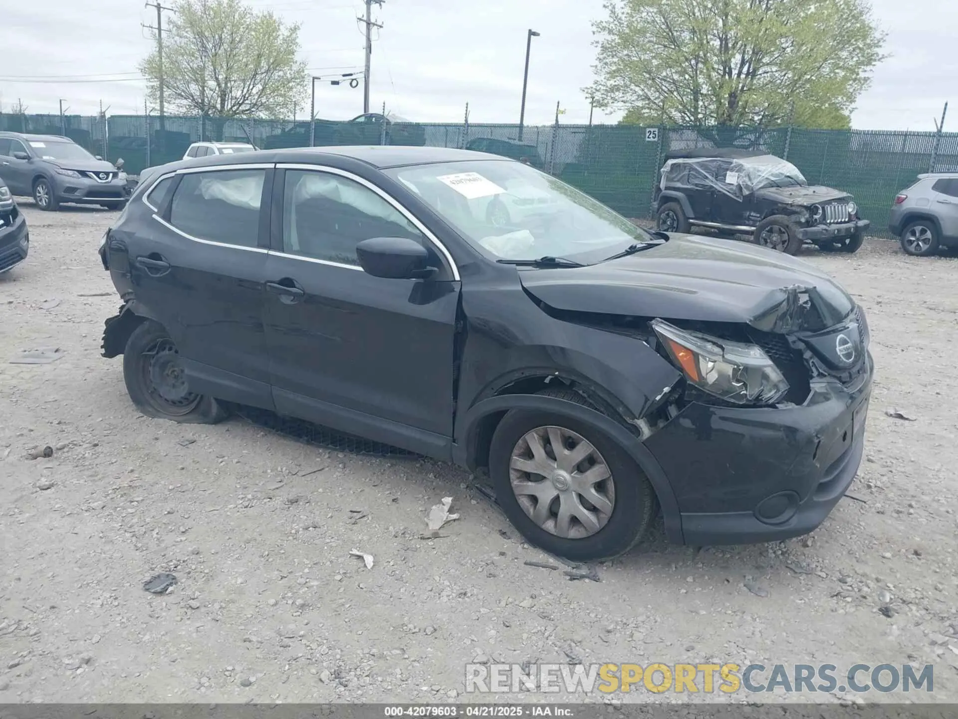 1 Photograph of a damaged car JN1BJ1CR5KW311108 NISSAN ROGUE SPORT 2019