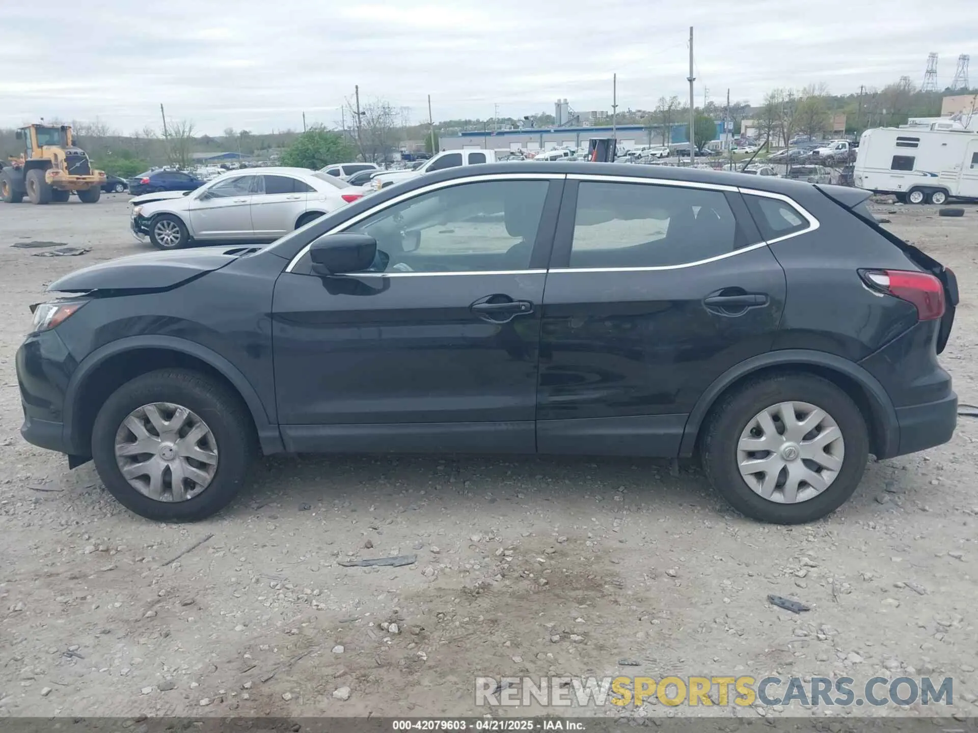 14 Photograph of a damaged car JN1BJ1CR5KW311108 NISSAN ROGUE SPORT 2019