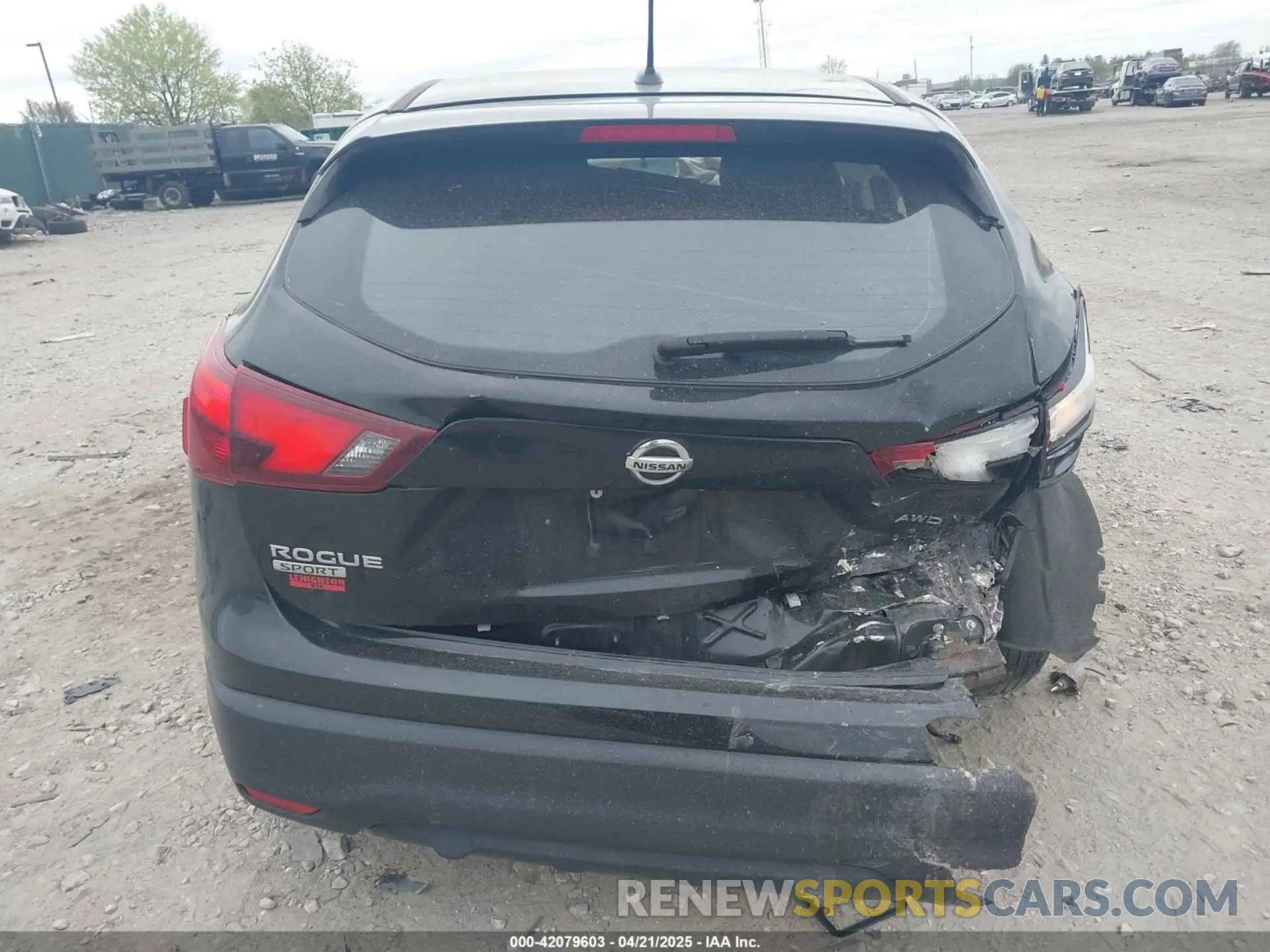 16 Photograph of a damaged car JN1BJ1CR5KW311108 NISSAN ROGUE SPORT 2019