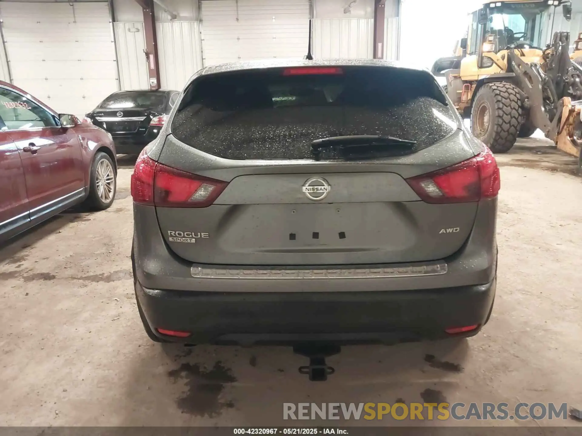 15 Photograph of a damaged car JN1BJ1CR5KW321959 NISSAN ROGUE SPORT 2019