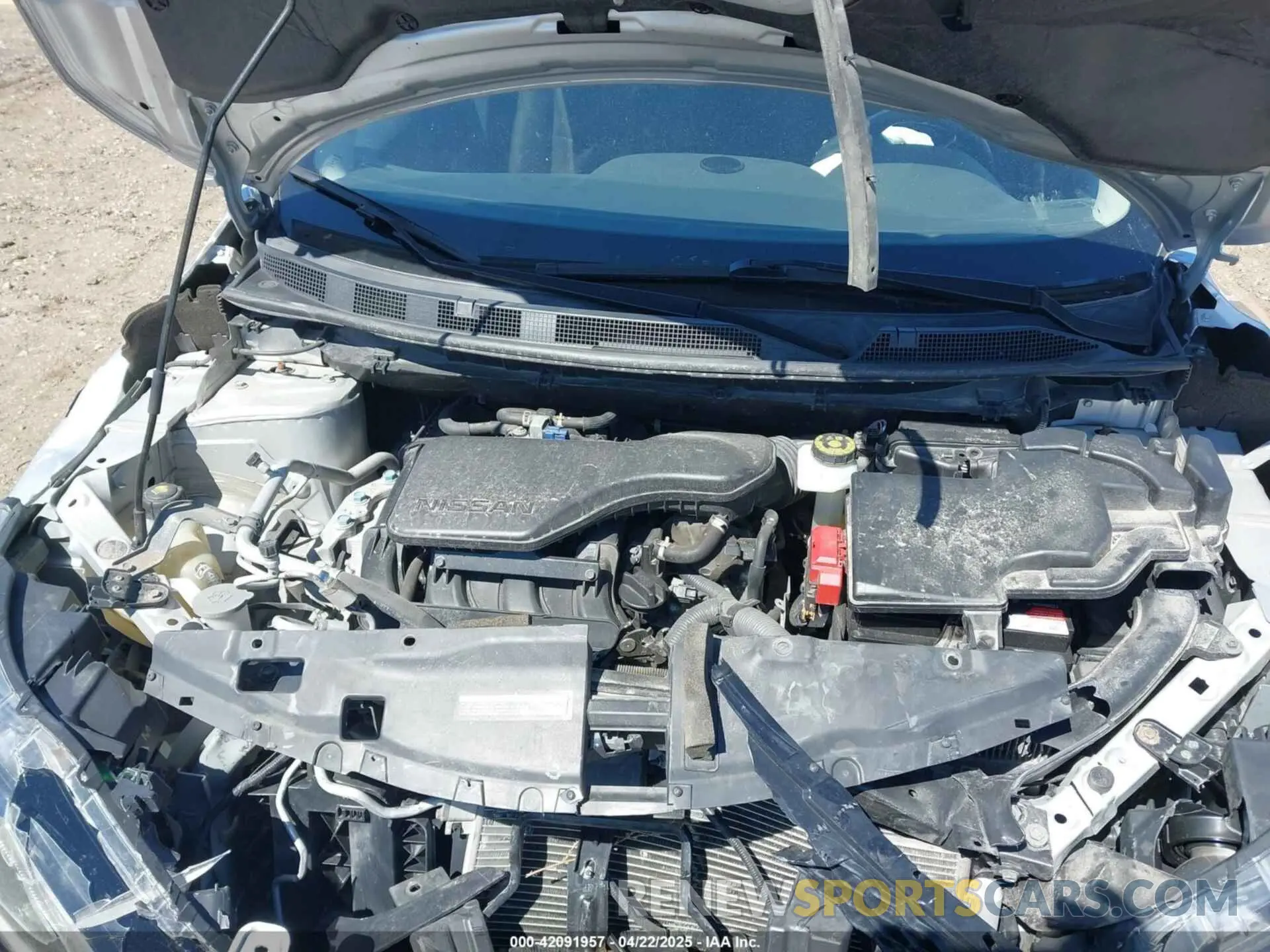 10 Photograph of a damaged car JN1BJ1CR5KW326515 NISSAN ROGUE SPORT 2019