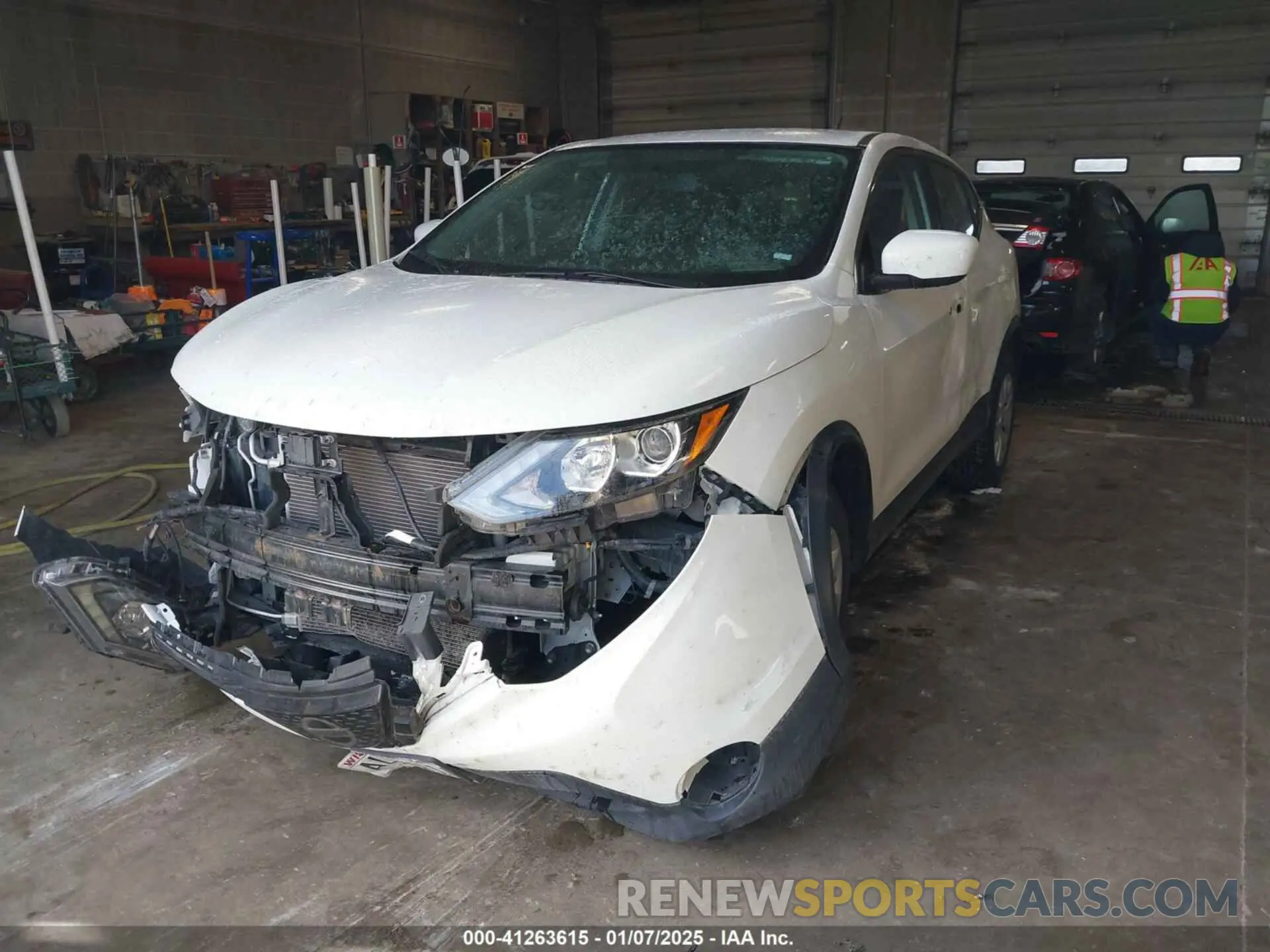 2 Photograph of a damaged car JN1BJ1CR5KW350801 NISSAN ROGUE SPORT 2019