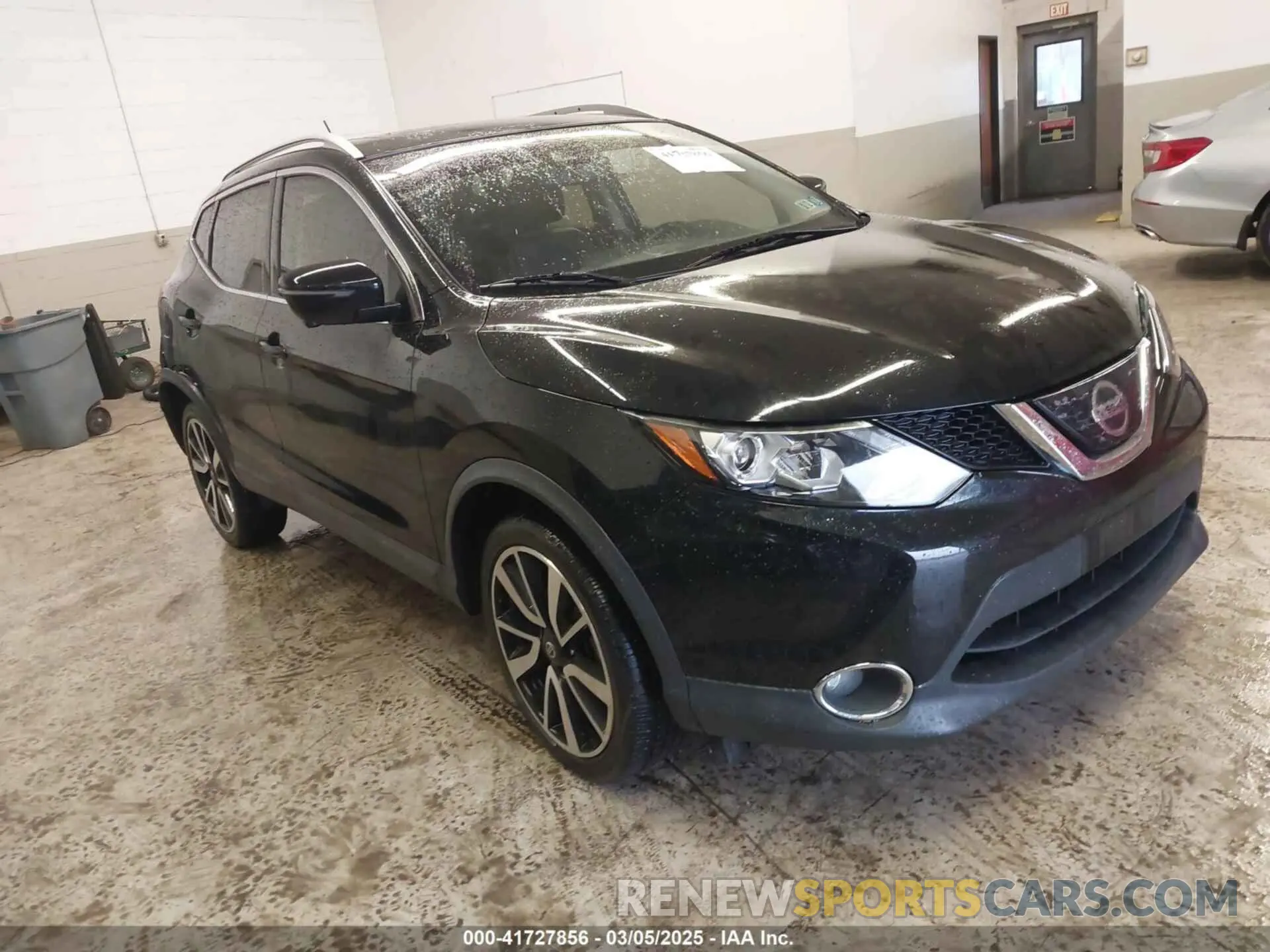 1 Photograph of a damaged car JN1BJ1CR5KW620321 NISSAN ROGUE SPORT 2019