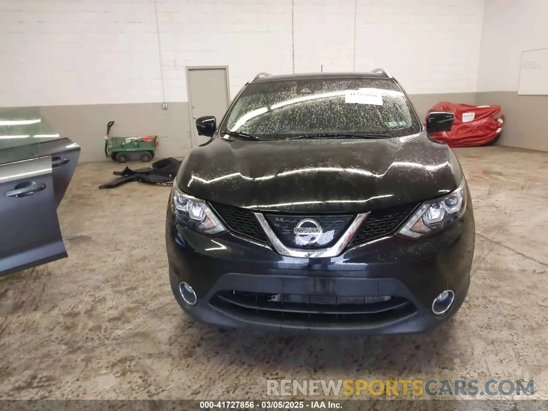 12 Photograph of a damaged car JN1BJ1CR5KW620321 NISSAN ROGUE SPORT 2019