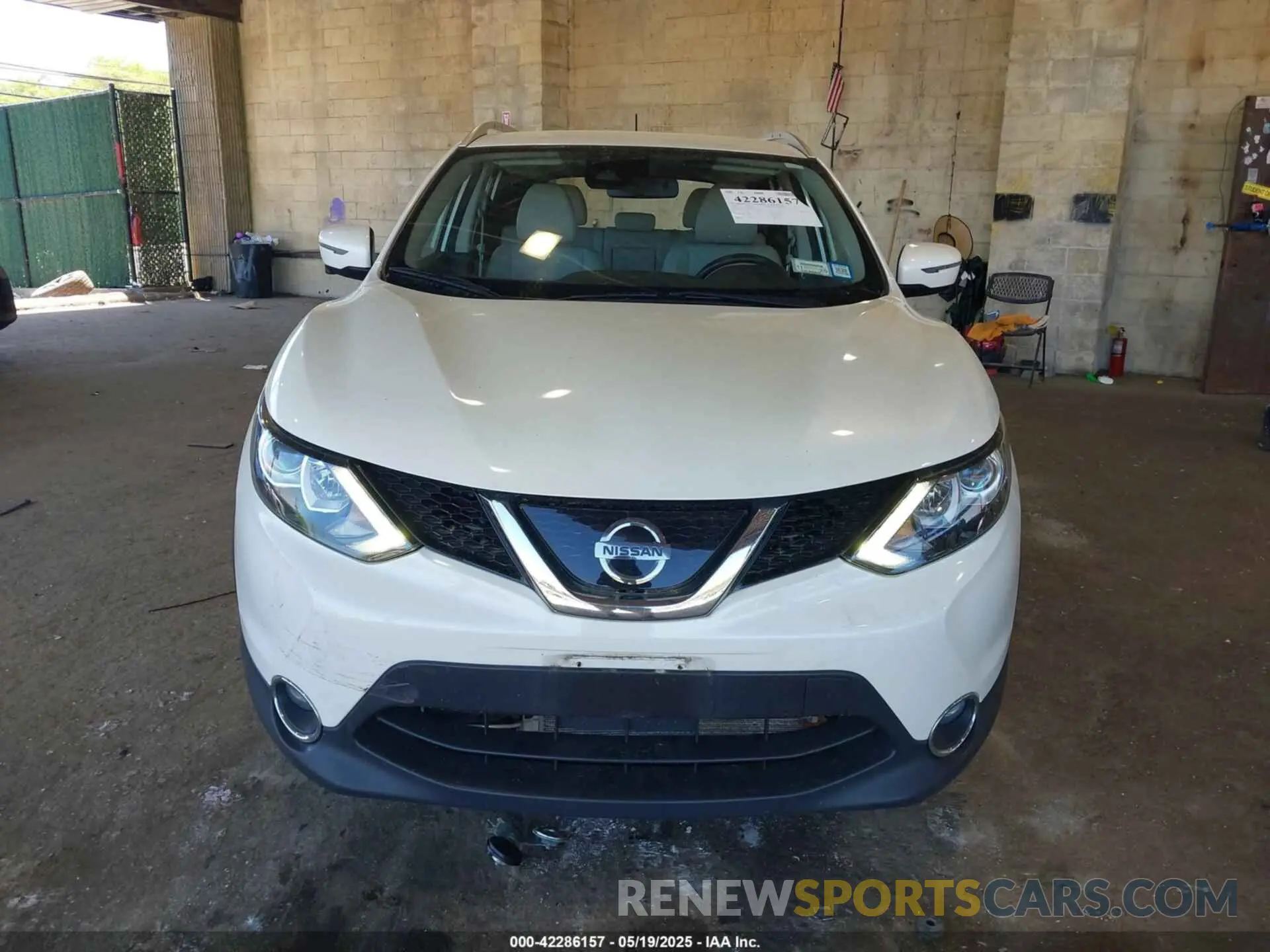 13 Photograph of a damaged car JN1BJ1CR6KW340777 NISSAN ROGUE SPORT 2019